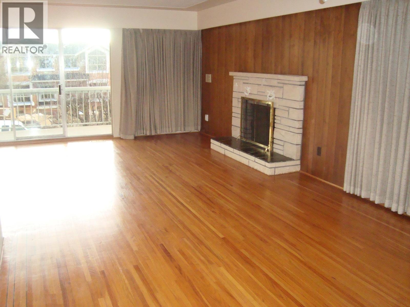Upper 644 W 14TH STREET, North Vancouver 5