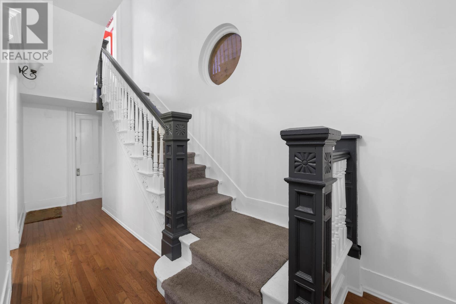35 Gower Street, St. John'S 4