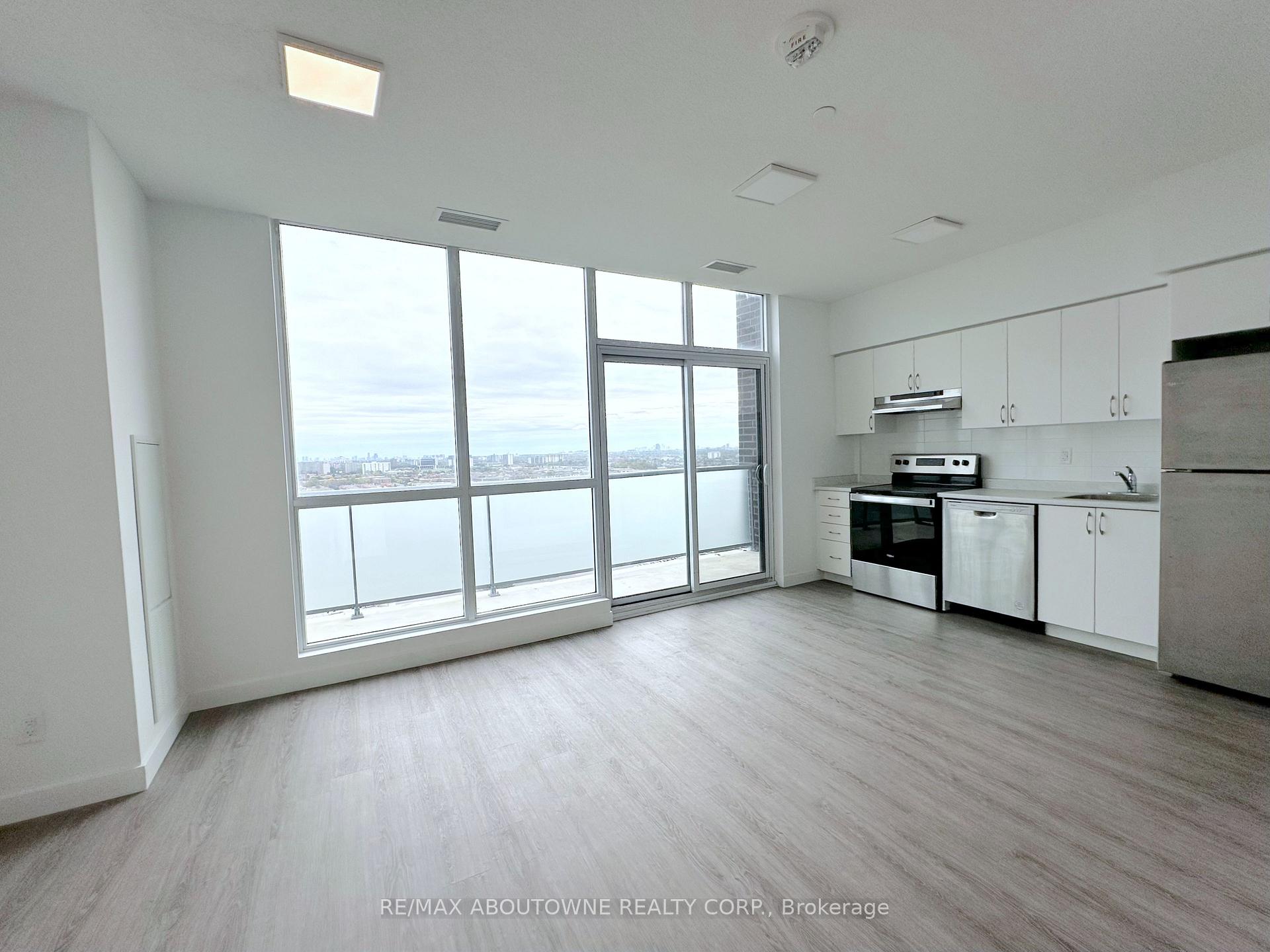 2602 - 5 Zappacosta Drive, Toronto 3