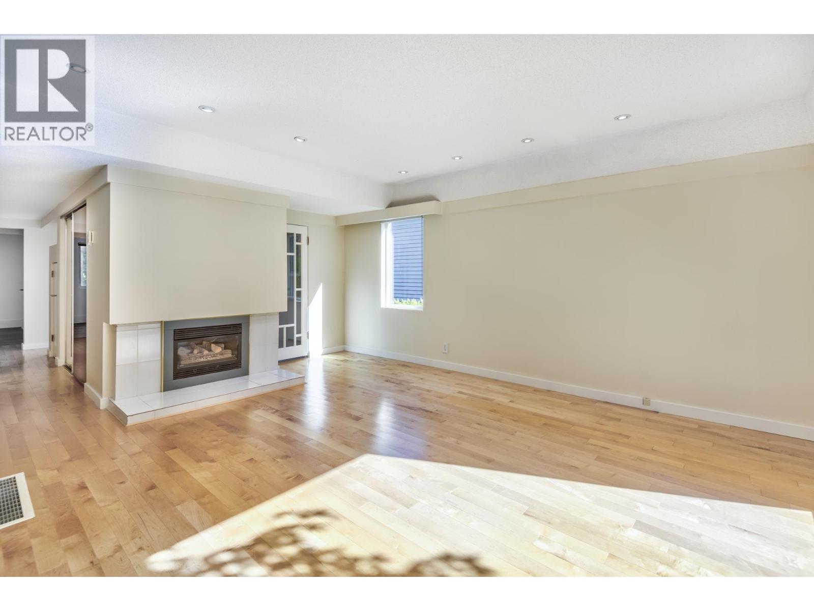 3249 W 21 AVENUE, Vancouver 3