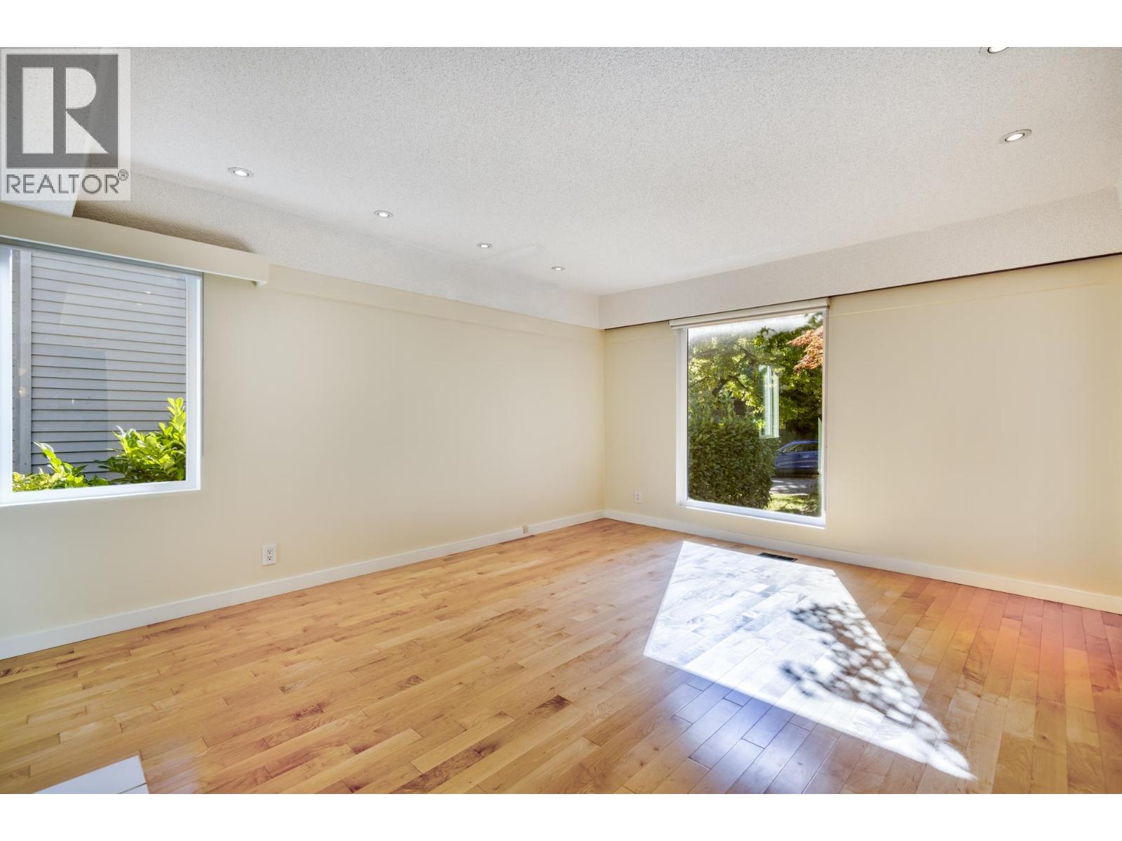 3249 W 21 AVENUE, Vancouver 5