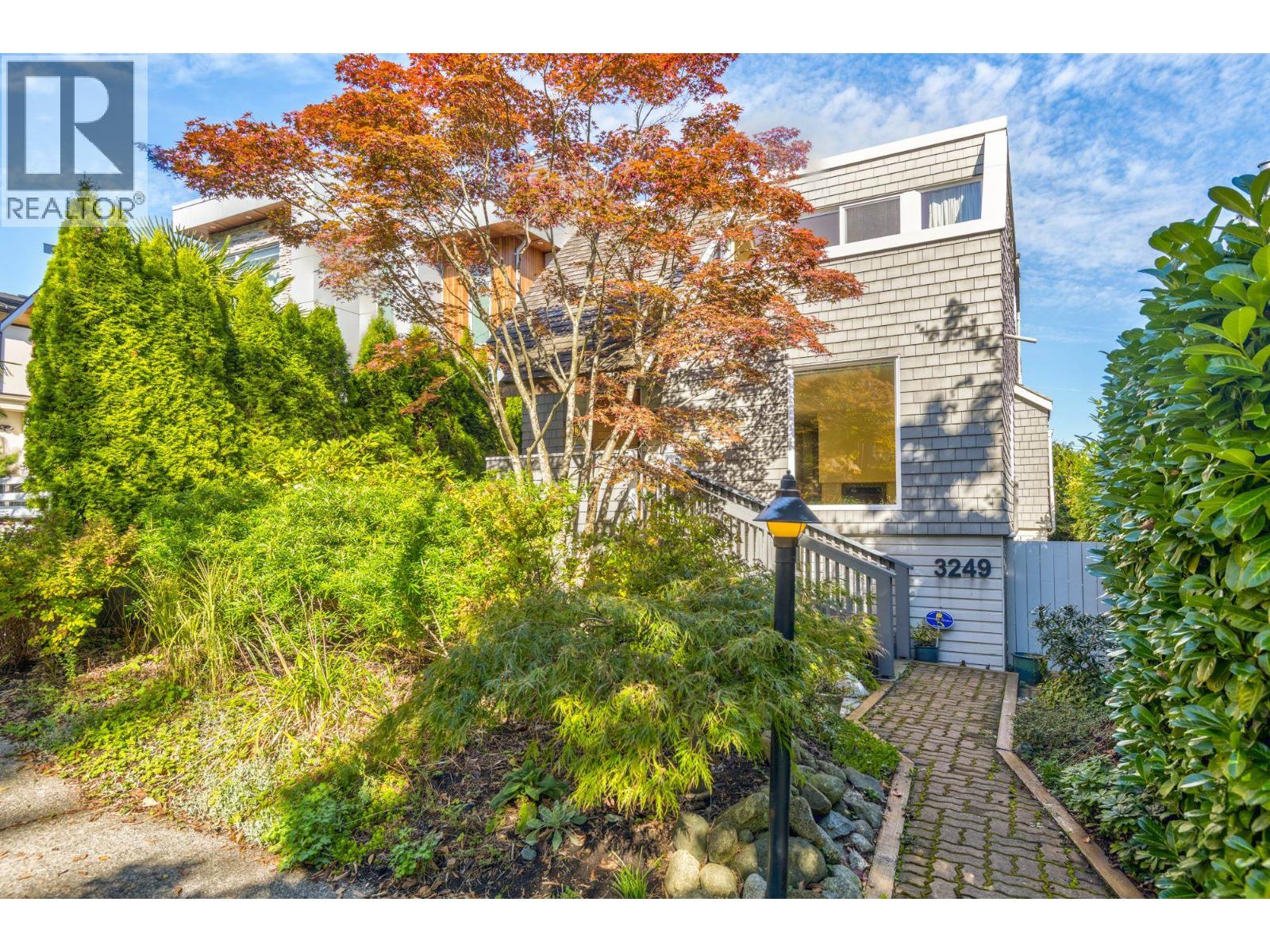 3249 W 21 AVENUE, Vancouver 2
