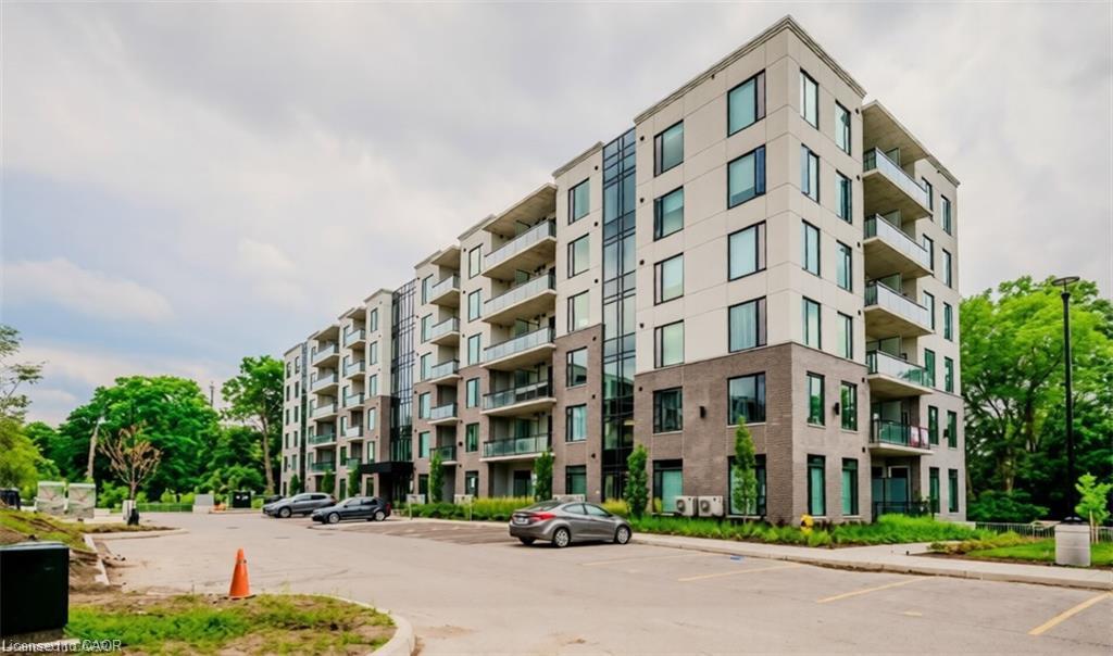 615 - 103 Roger Street Waterloo Ontario Canada Rent residential Cari Hewick RE/MAX Solid Gold Realty (II) Ltd., Brokerage*