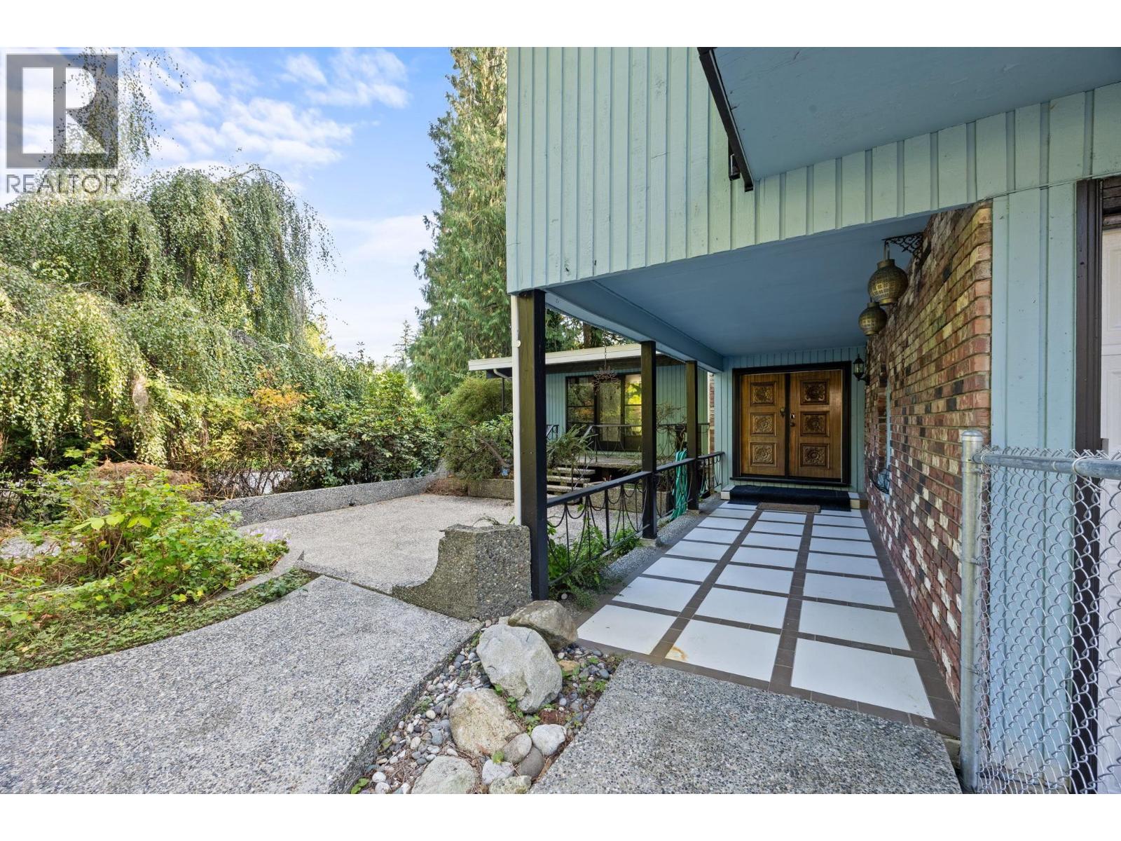 3290 HAZEL AVENUE, Coquitlam 4
