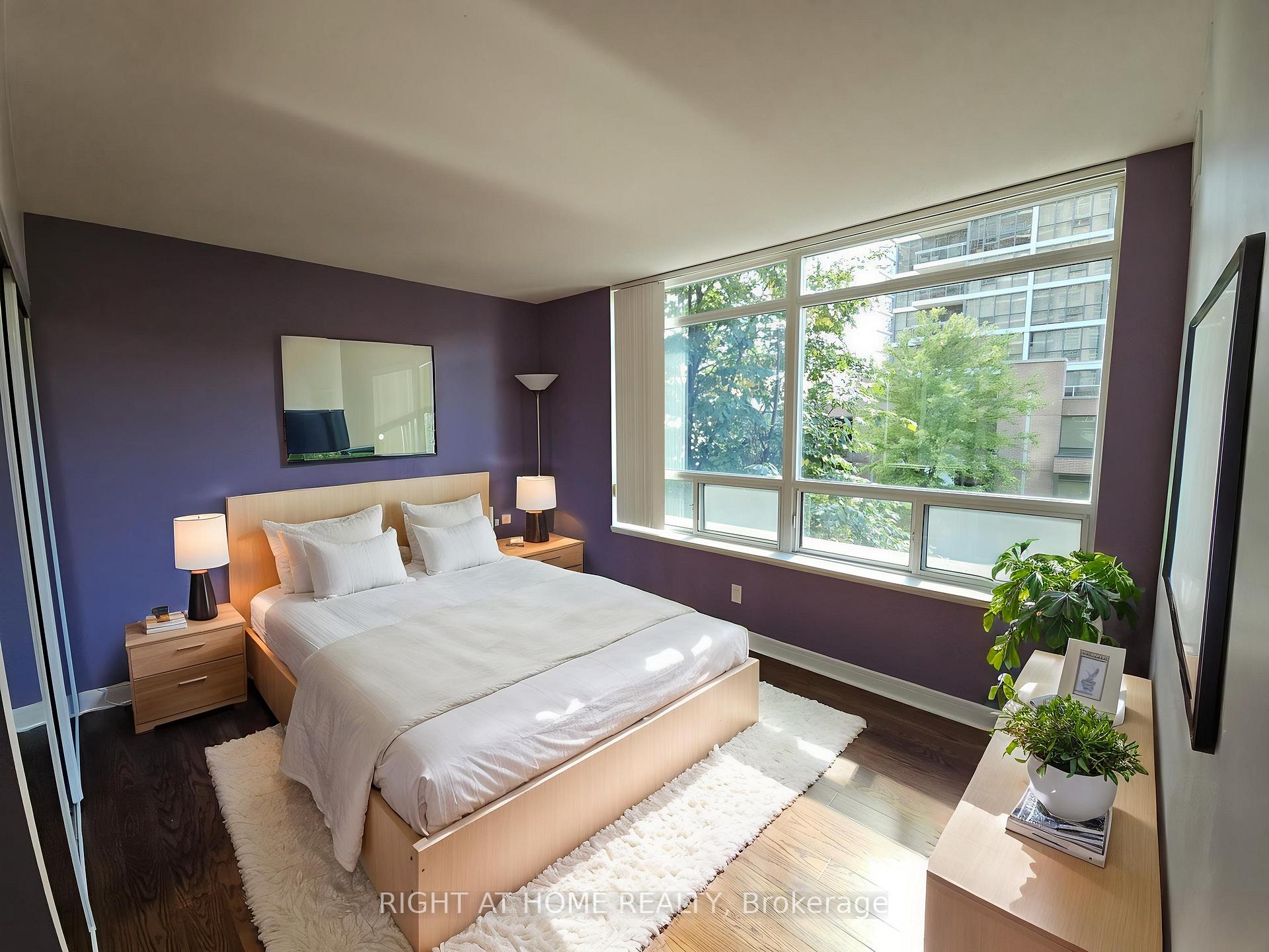 310 - 31 Bales Avenue, Toronto 3
