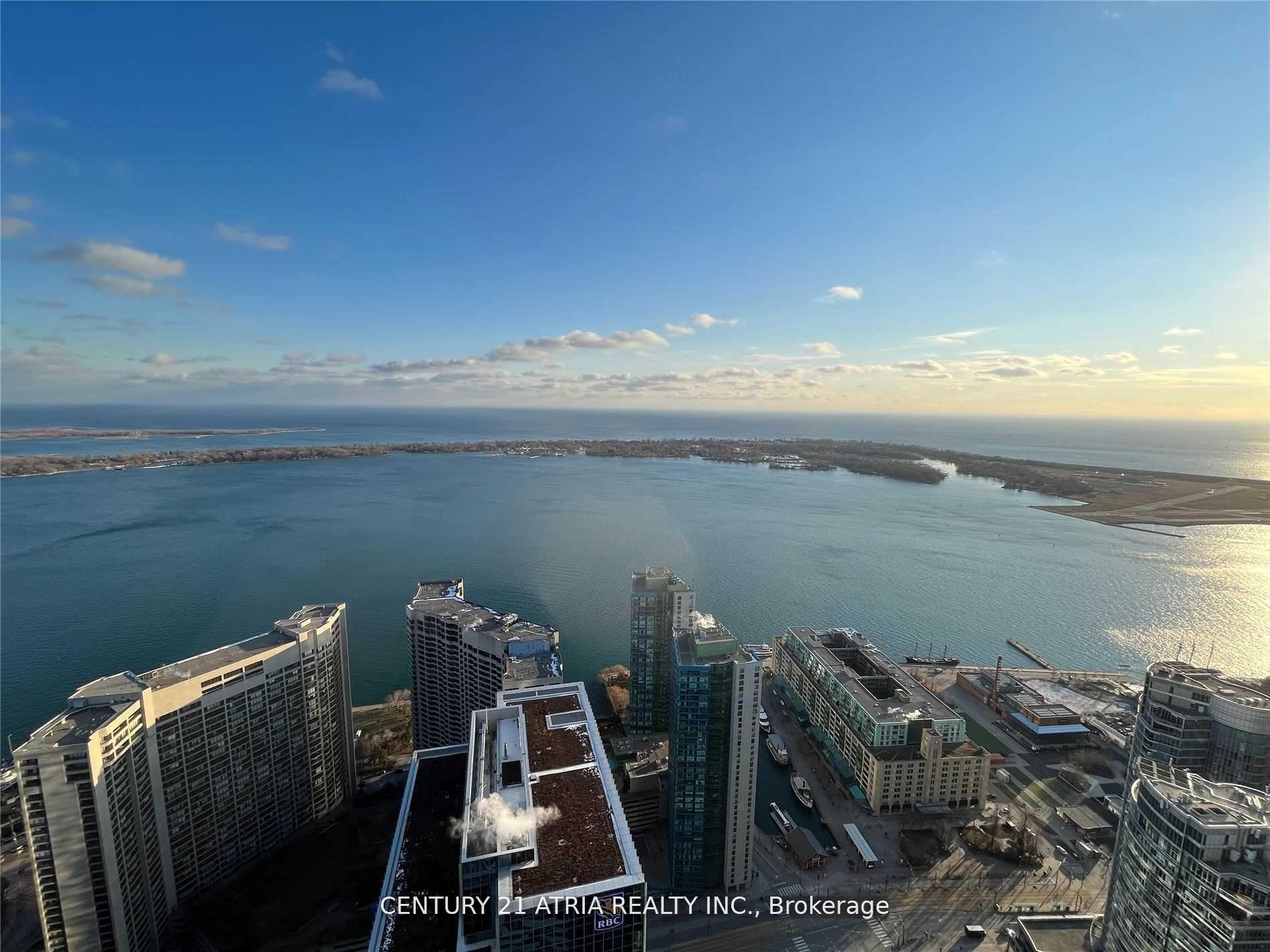 6908 - 100 Harbour Street, Toronto 2