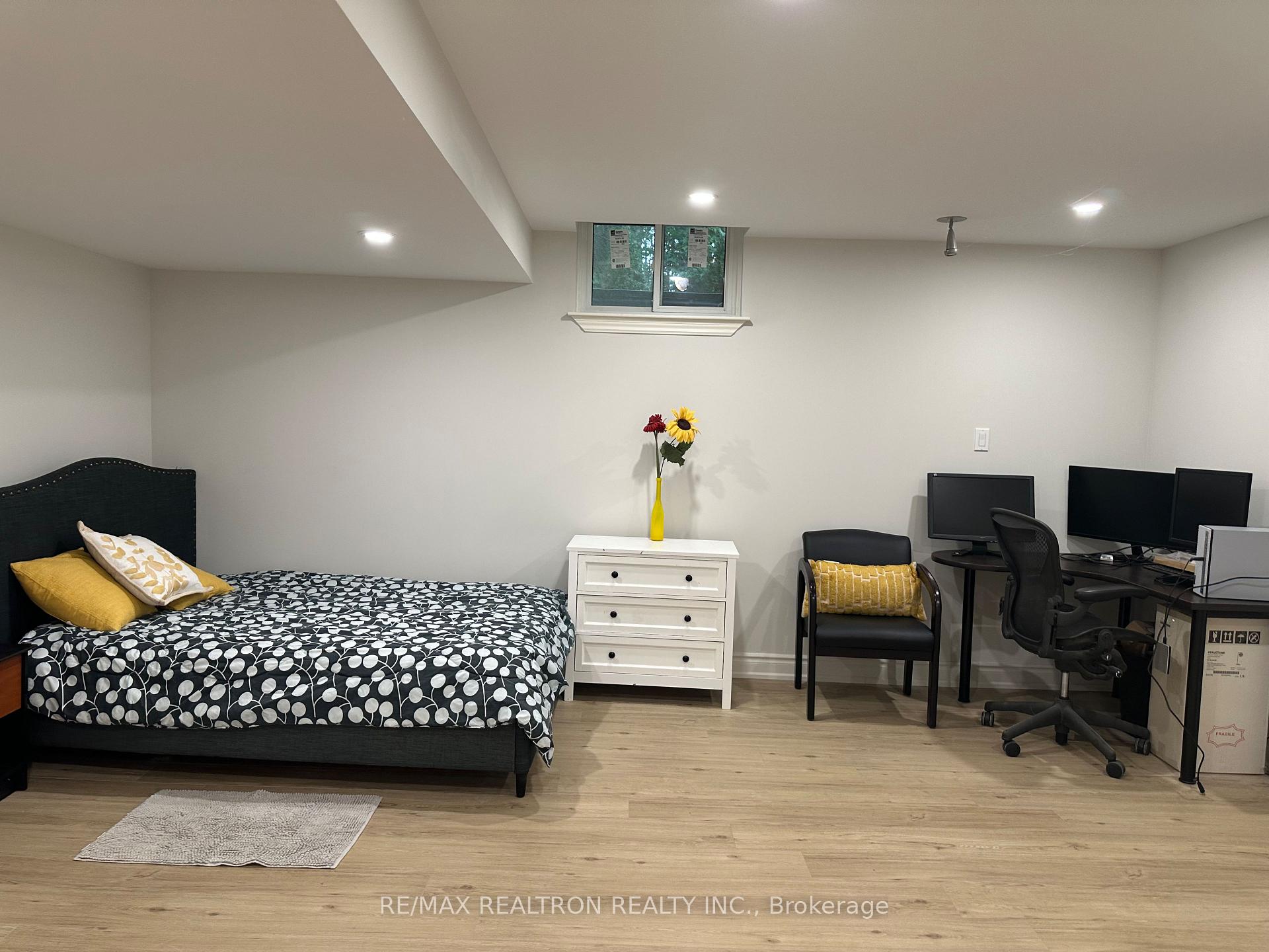 Bsmt - 111 Spring Blossom Crescent, Markham 4