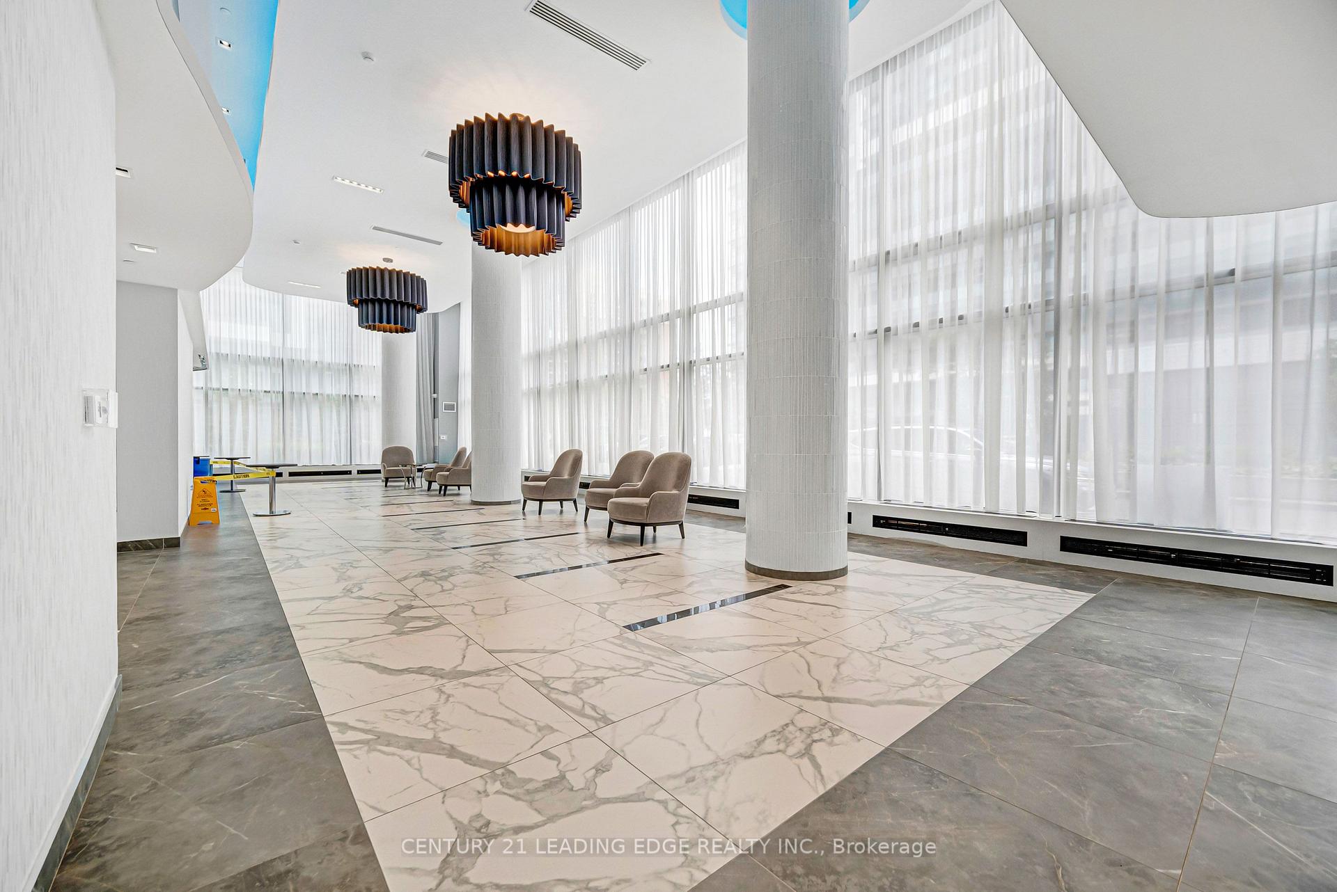 707 - 95 Oneida Crescent, Richmond Hill 2
