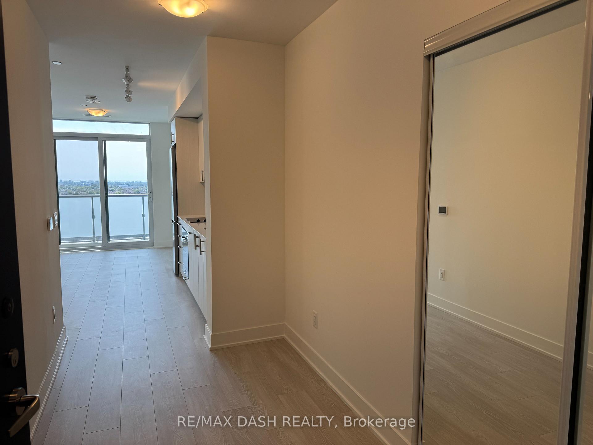 642 - 2545 Simcoe Street N, Oshawa 2