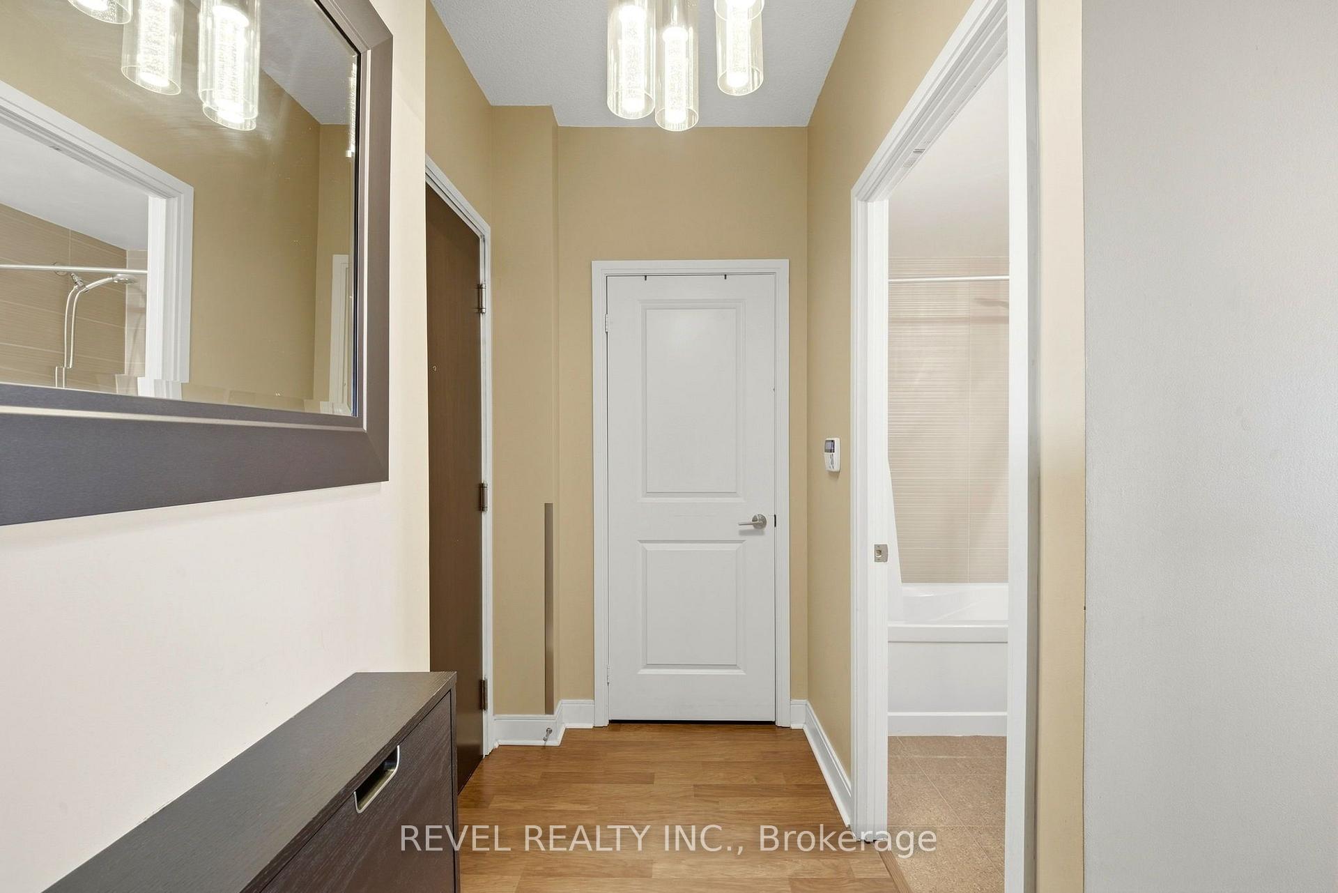 3704 - 50 Absolute Avenue E, Mississauga 5
