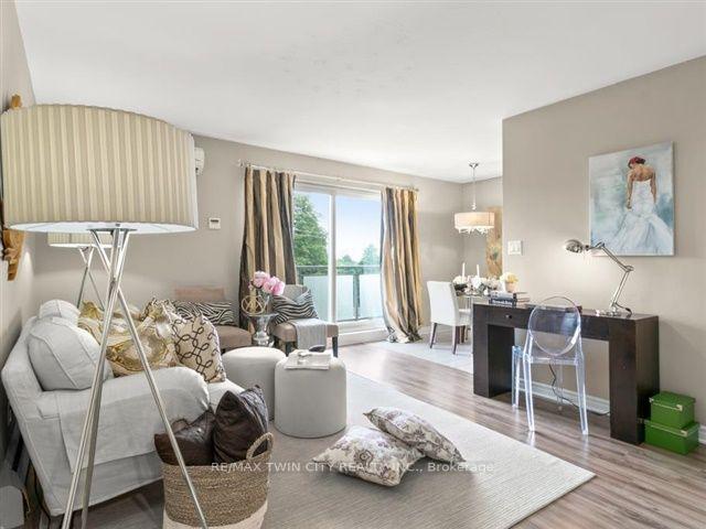 303 - 200 Charlton Avenue E, Hamilton 4