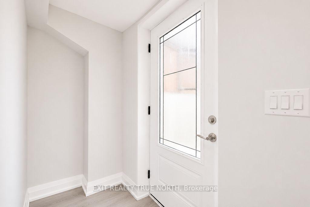 BSMT - 66 Peacock Lane, Barrie 4