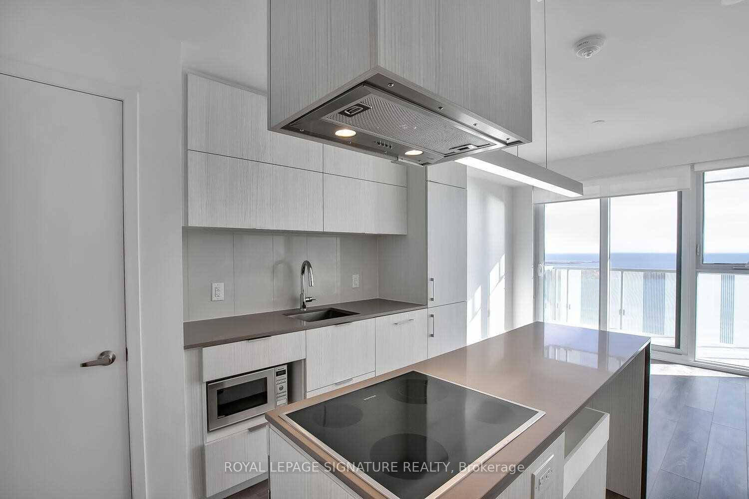 3704 - 15 Lower Jarvis Street, Toronto 3