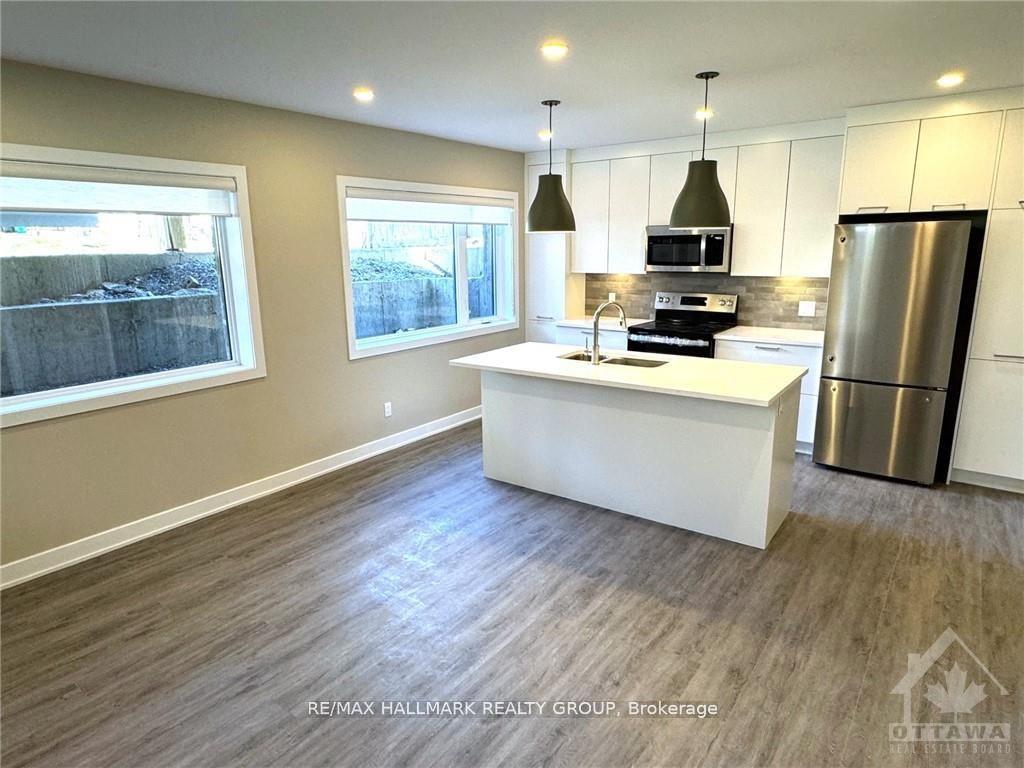B - 316 Mona Avenue, Ottawa 4