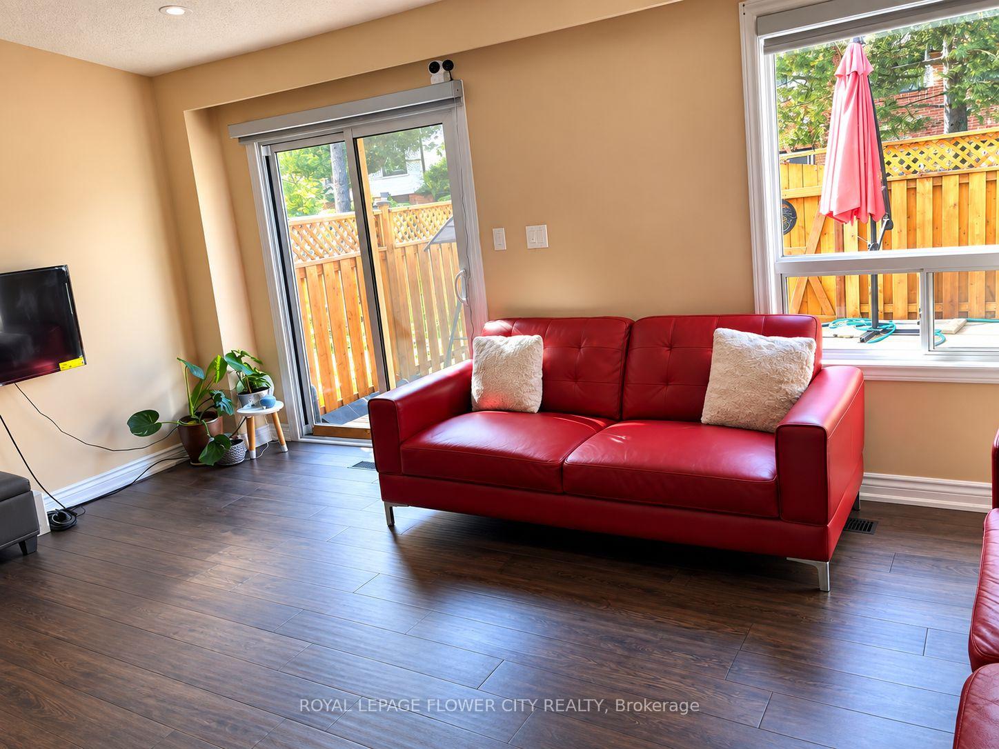 5 - 5 Foster Crescent, Brampton 3
