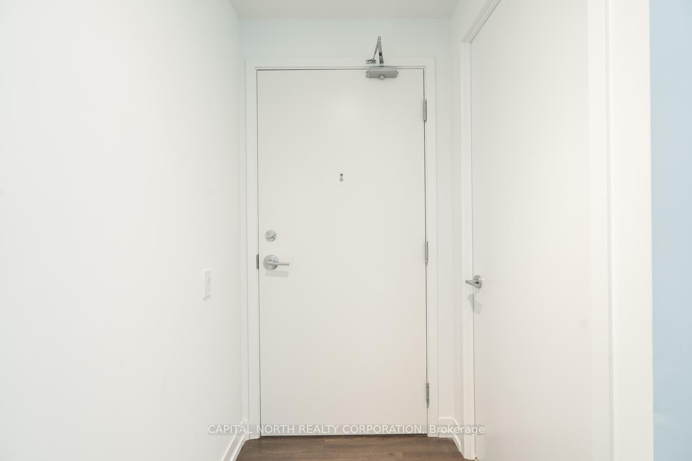2112 - 898 Portage Parkway, Vaughan 3