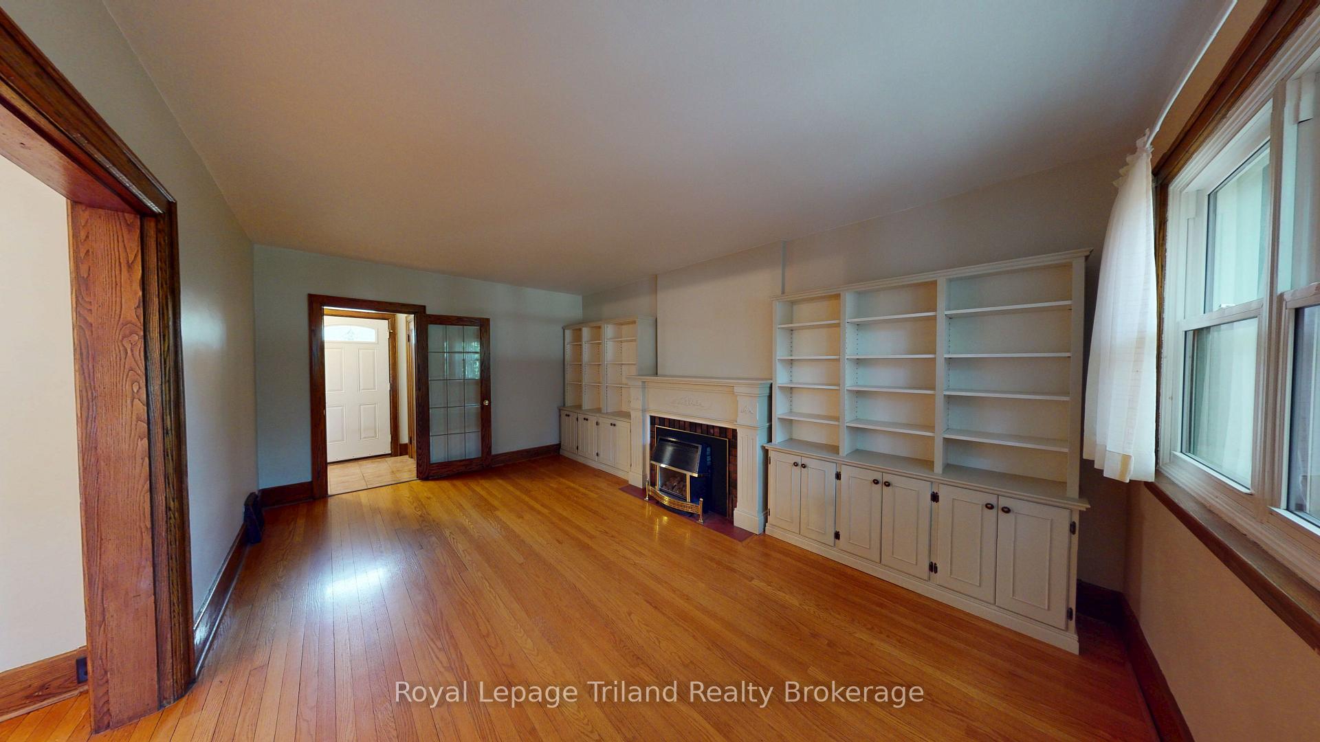 614 Ingersoll Avenue, Woodstock 3