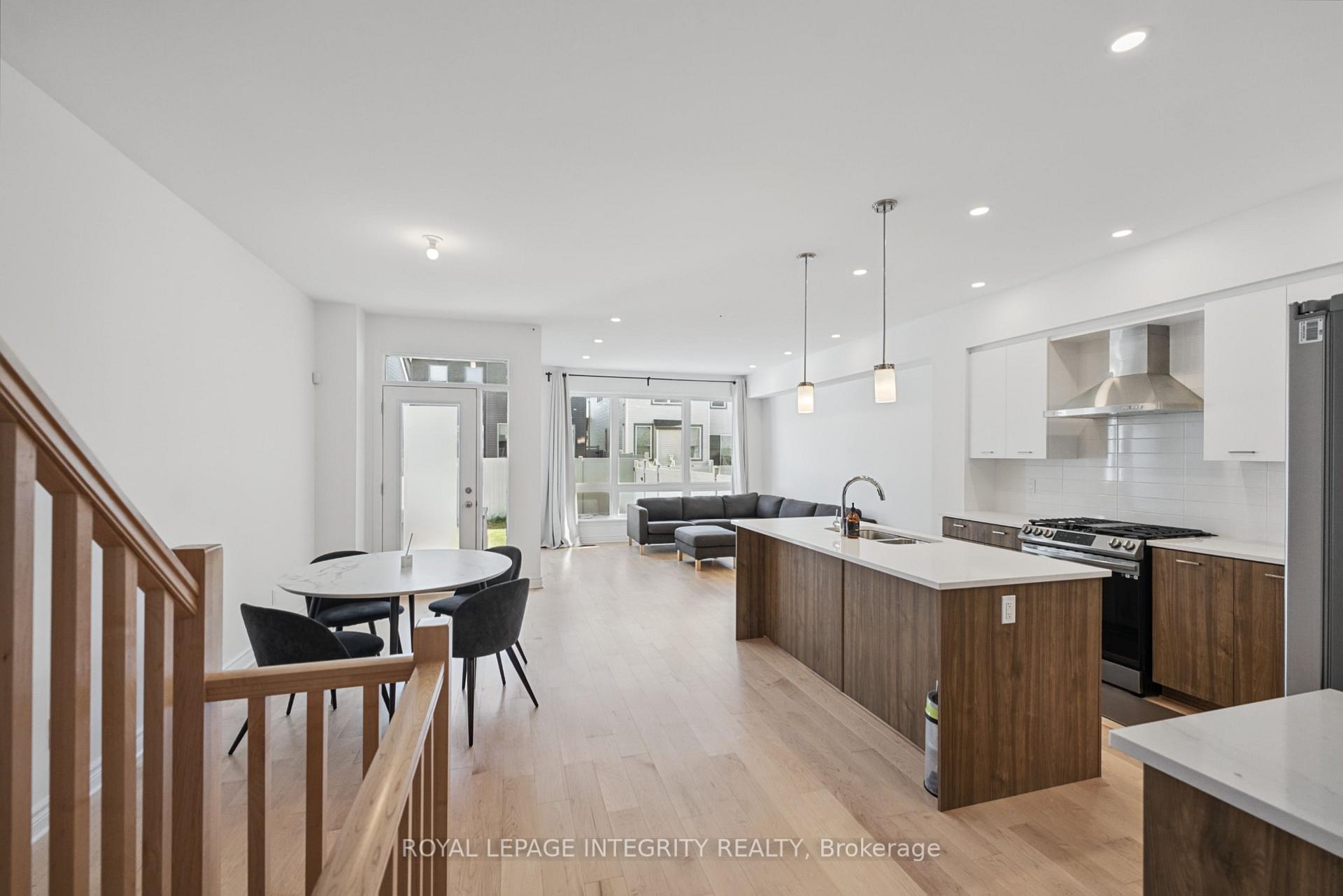 926 Omagaki Way, Ottawa 5