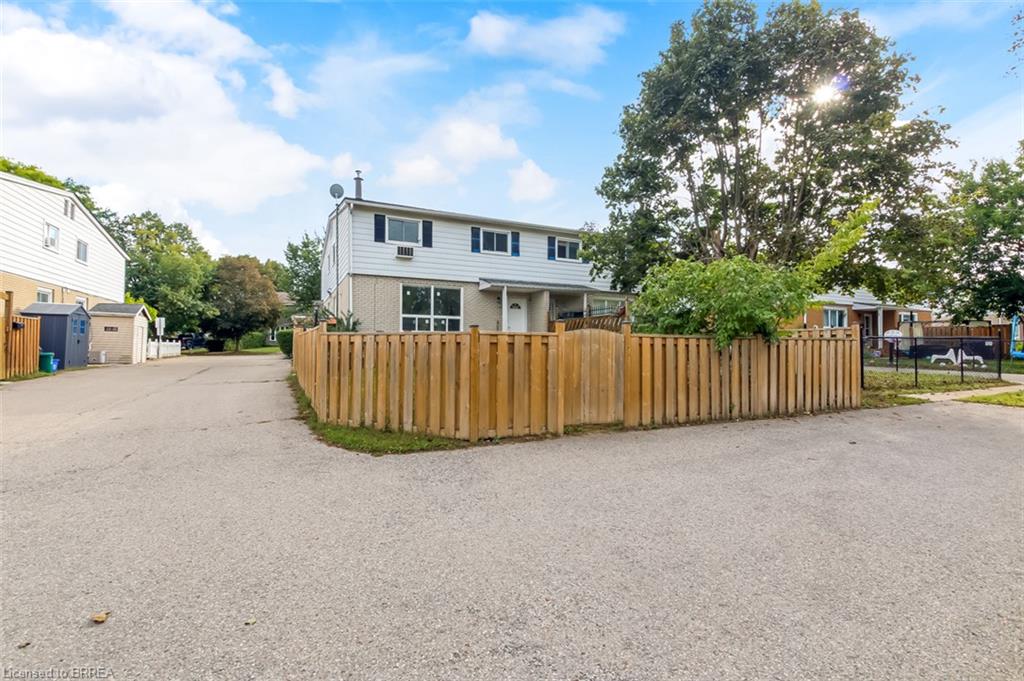 D - 51 Metcalfe Crescent Brantford Ontario Canada Sale residential HomeLife Realty Services Inc.