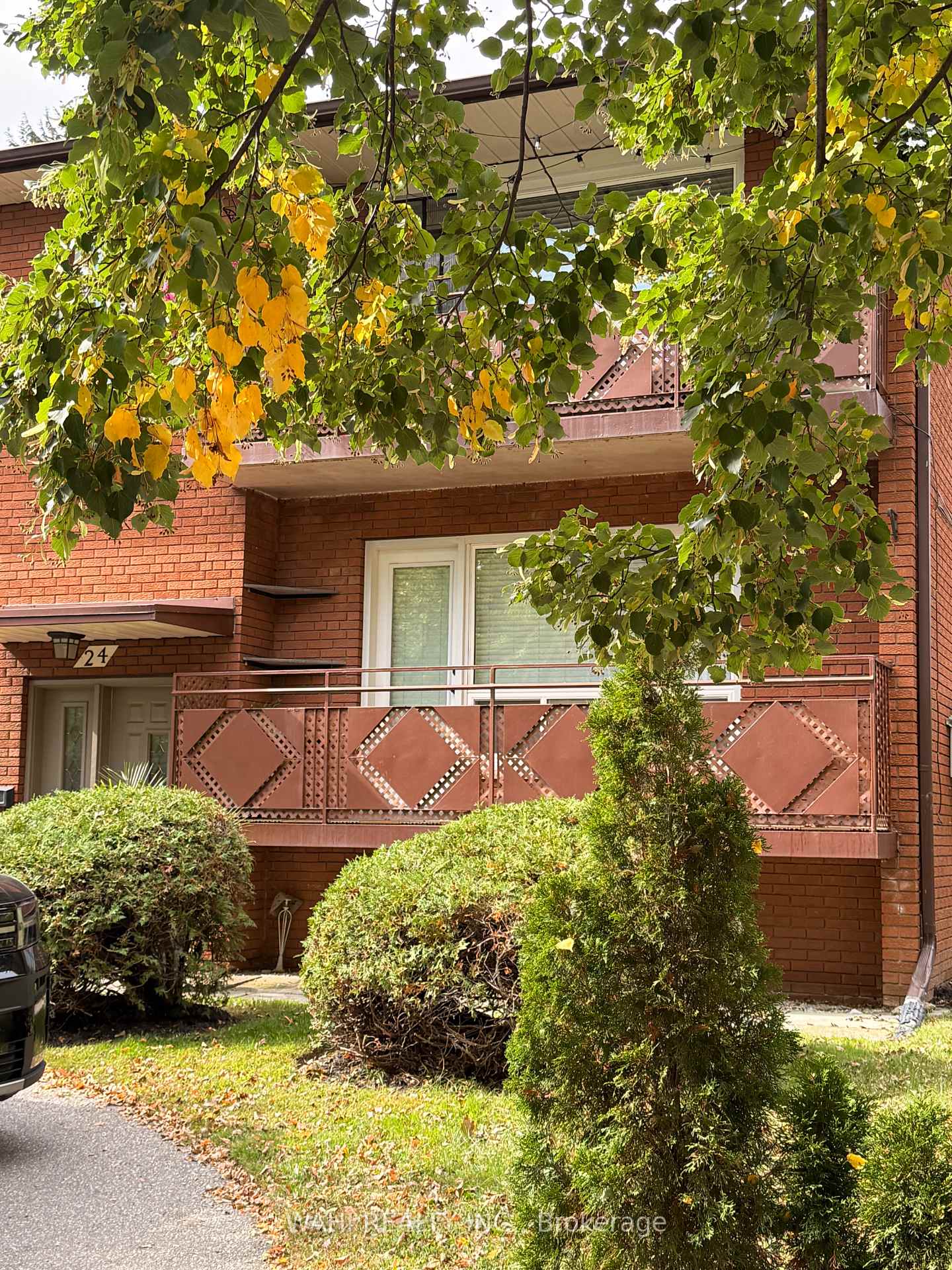 UNIT 2 - 24 Lloyd George Avenue, Toronto