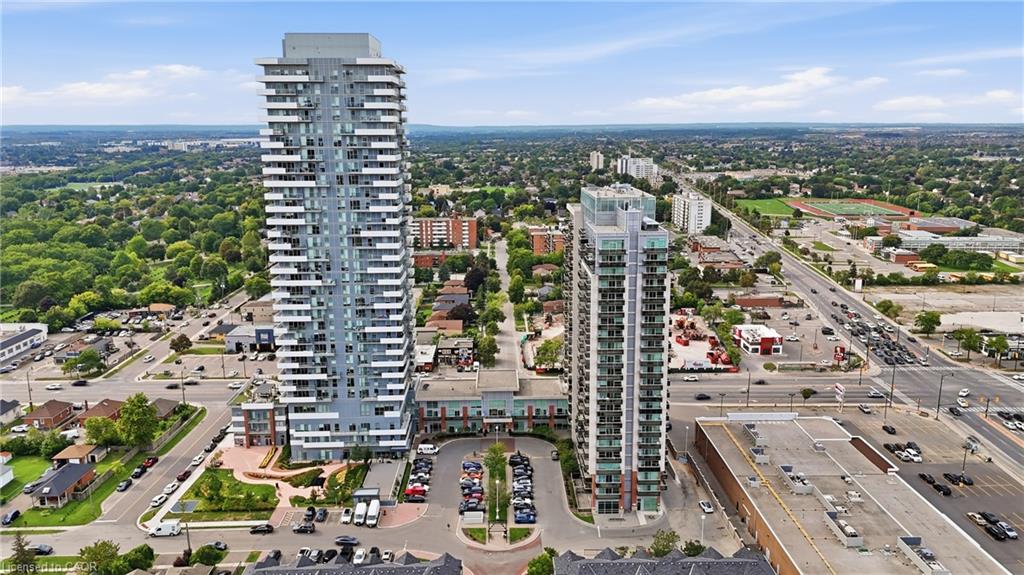 225 - 215 Queen Street E Brampton Ontario Canada Sale residential   HomeLife Paramount Realty, Brokerage