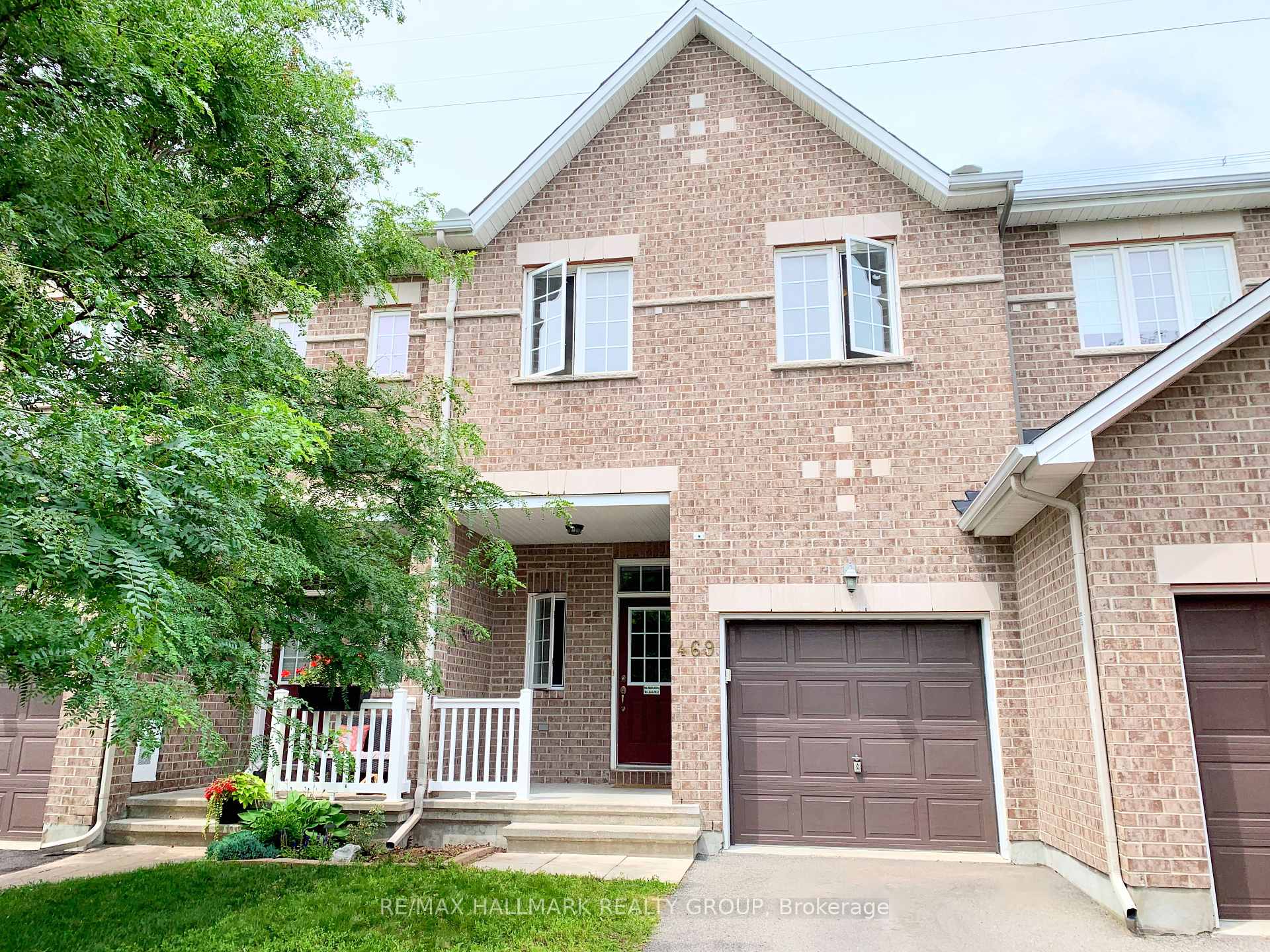 469 Foxhall Way, Ottawa 2