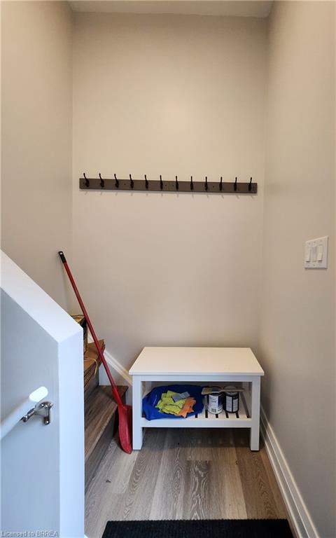 Lower Unit - 404 Nelson Street, Brantford 2