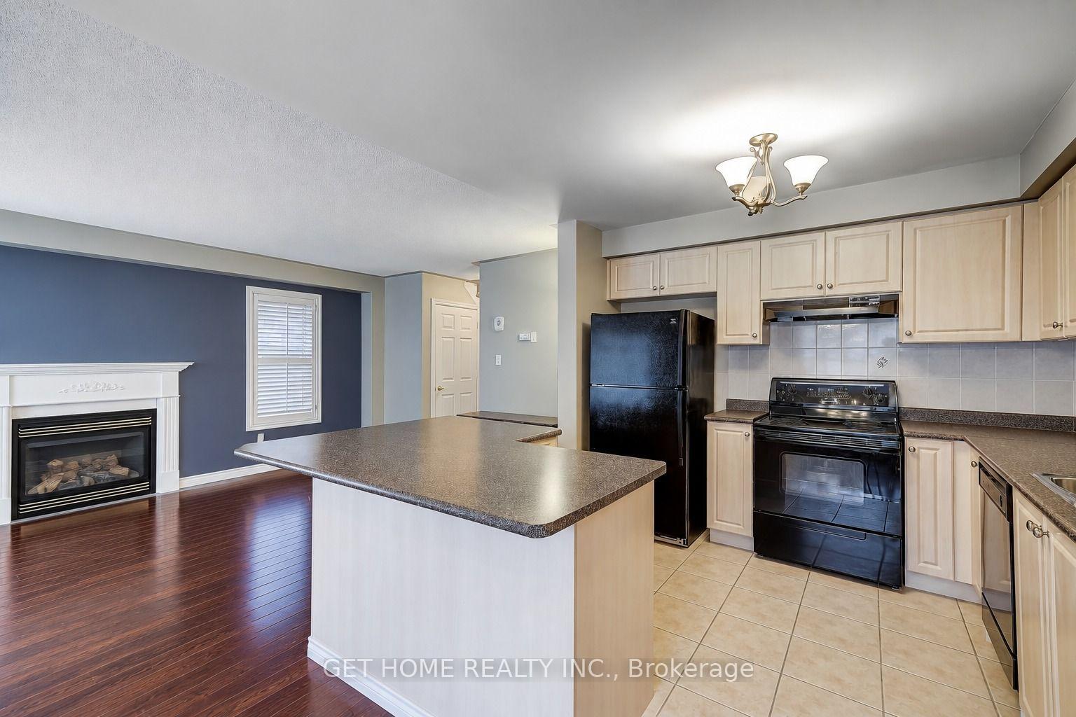 21 Forest Valley Road, Markham 4