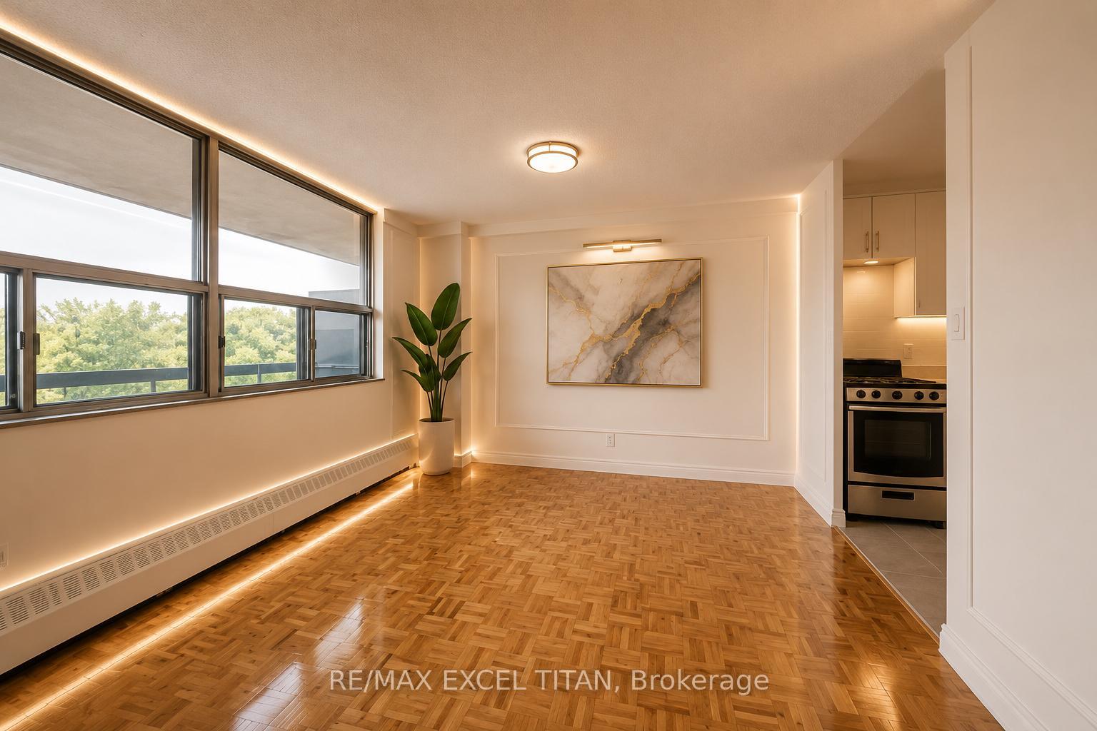 607 - 5 Glamorgan Avenue, Toronto 3