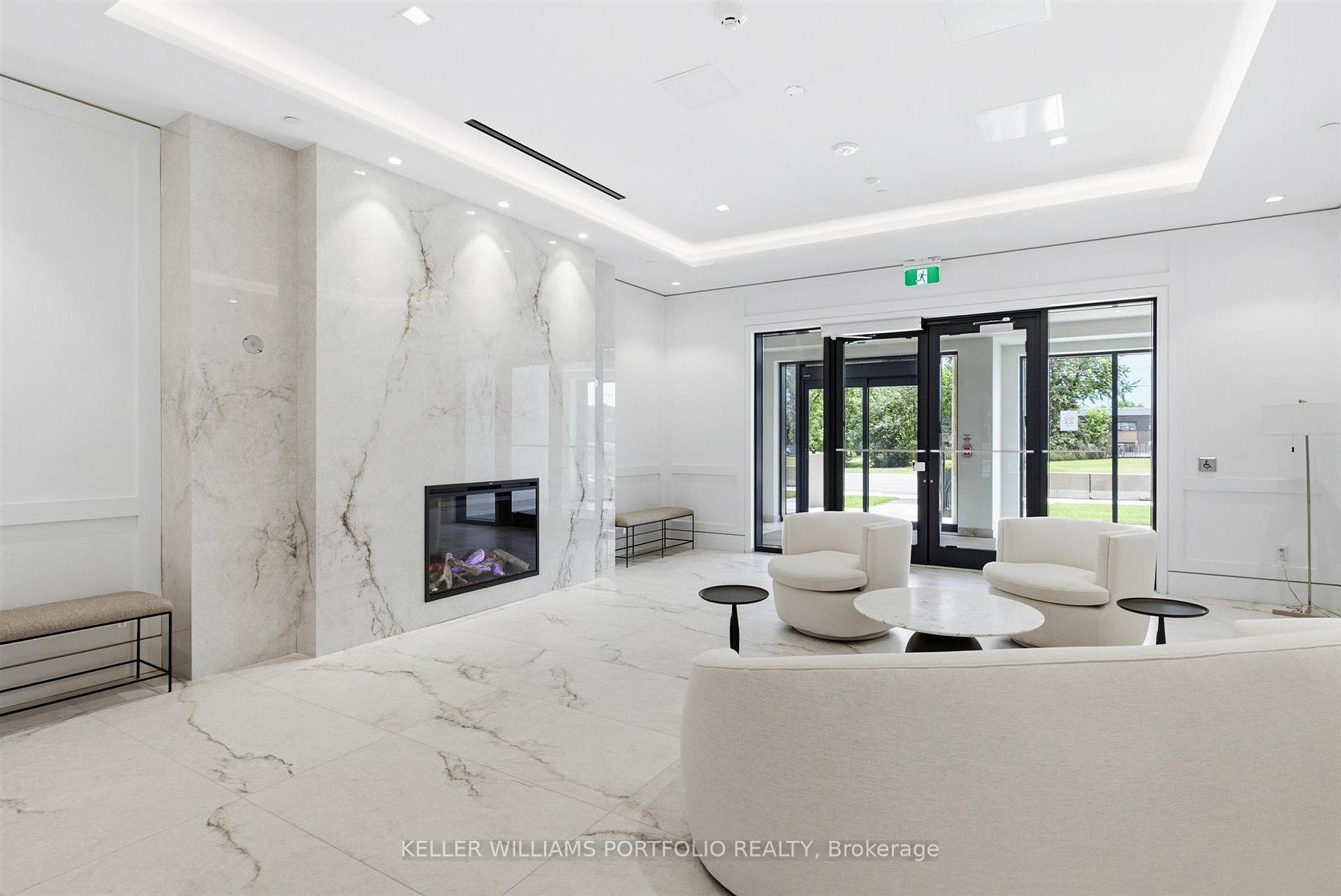 2009 - 4010 Eglinton Avenue W, Toronto 3