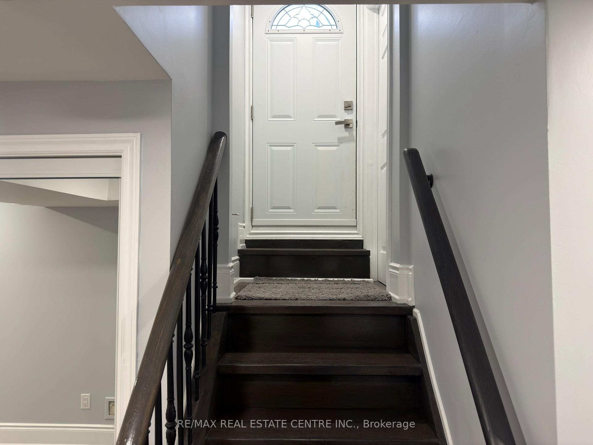 Lower - 53 Dybal Street, Vaughan 3