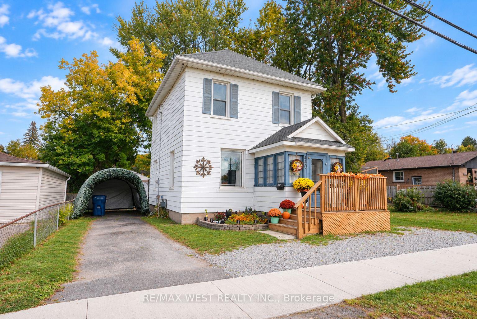440 Gill Street Orillia Ontario Canada Sale residential Becky Spencer Keller Williams Experience Realty, Brokerage*
