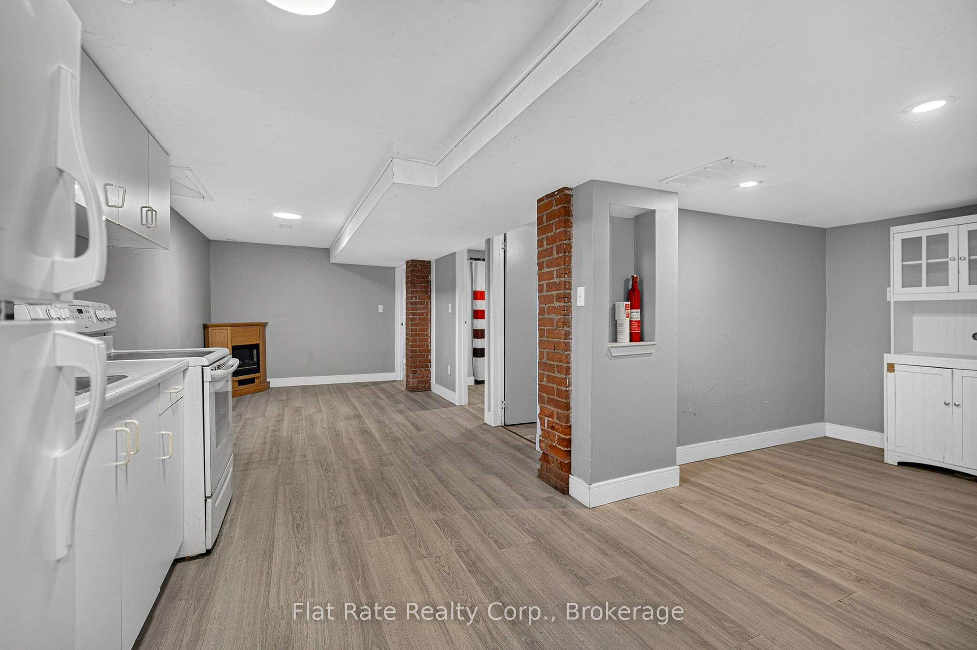 #3 - 660 George Street N, Peterborough 2