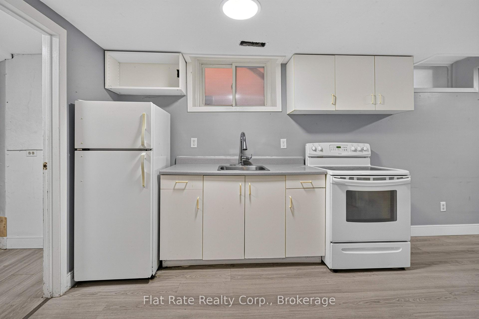 #3 - 660 George Street N, Peterborough 3