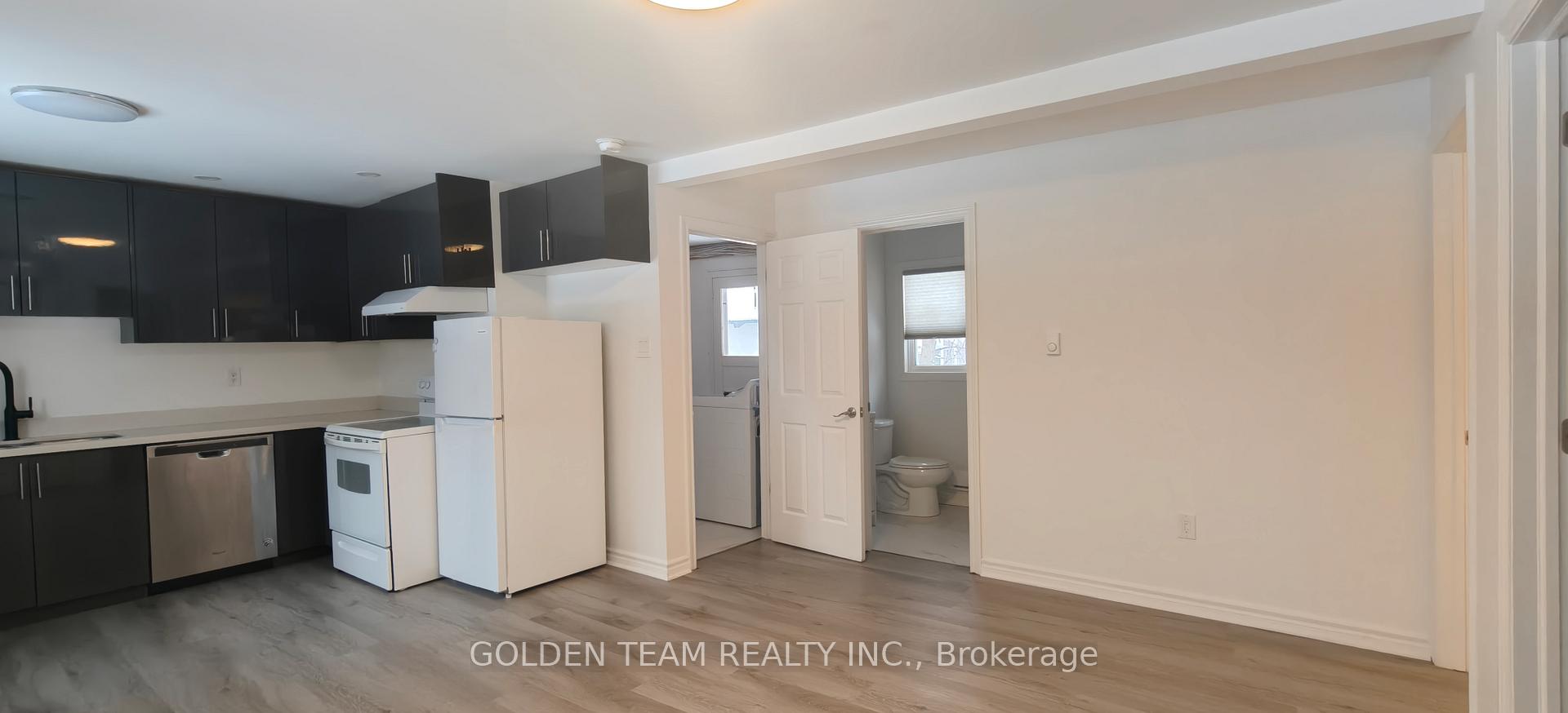 B - 620 Srigley Street, Newmarket 3