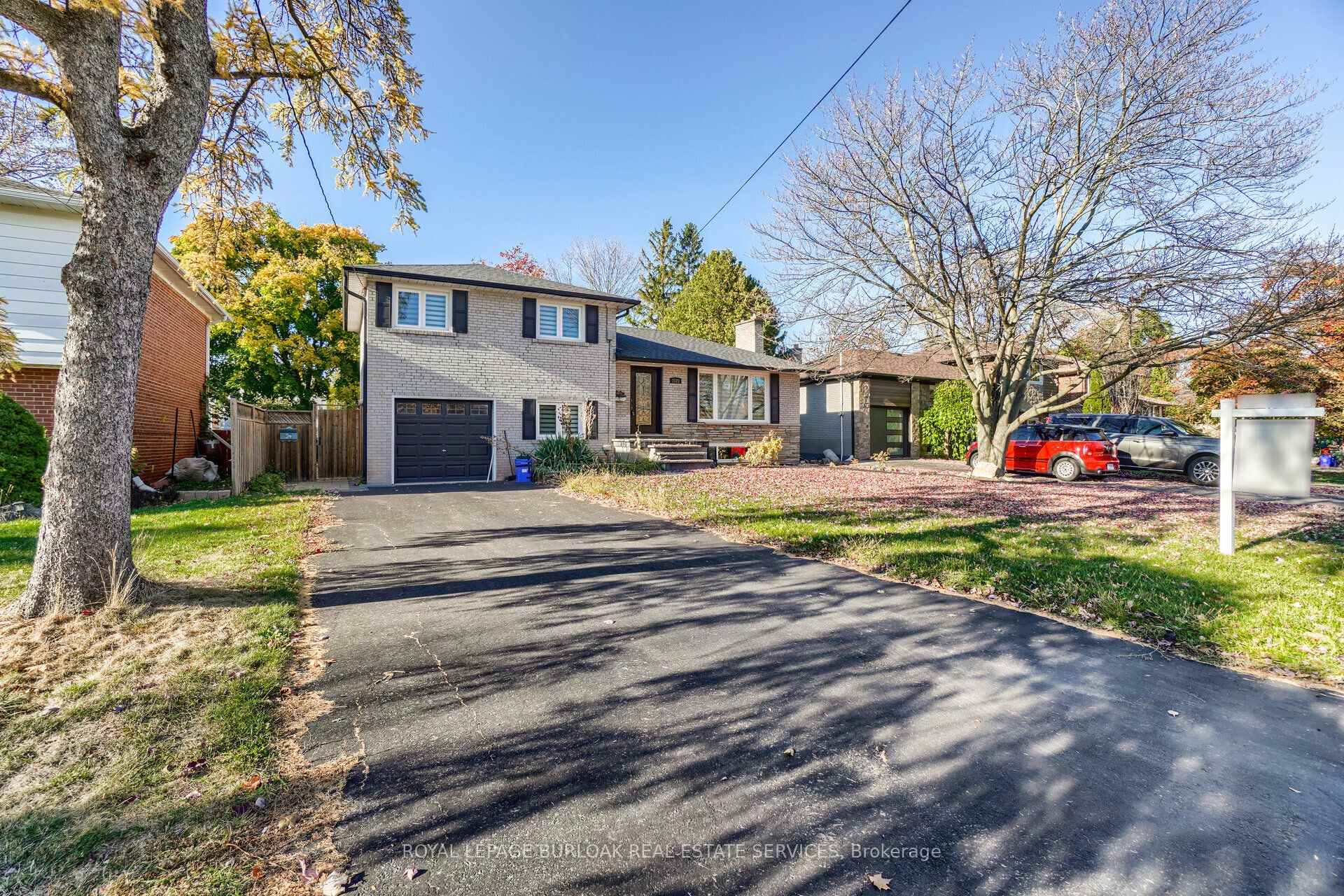 2121 Bridge Road, Oakville 2
