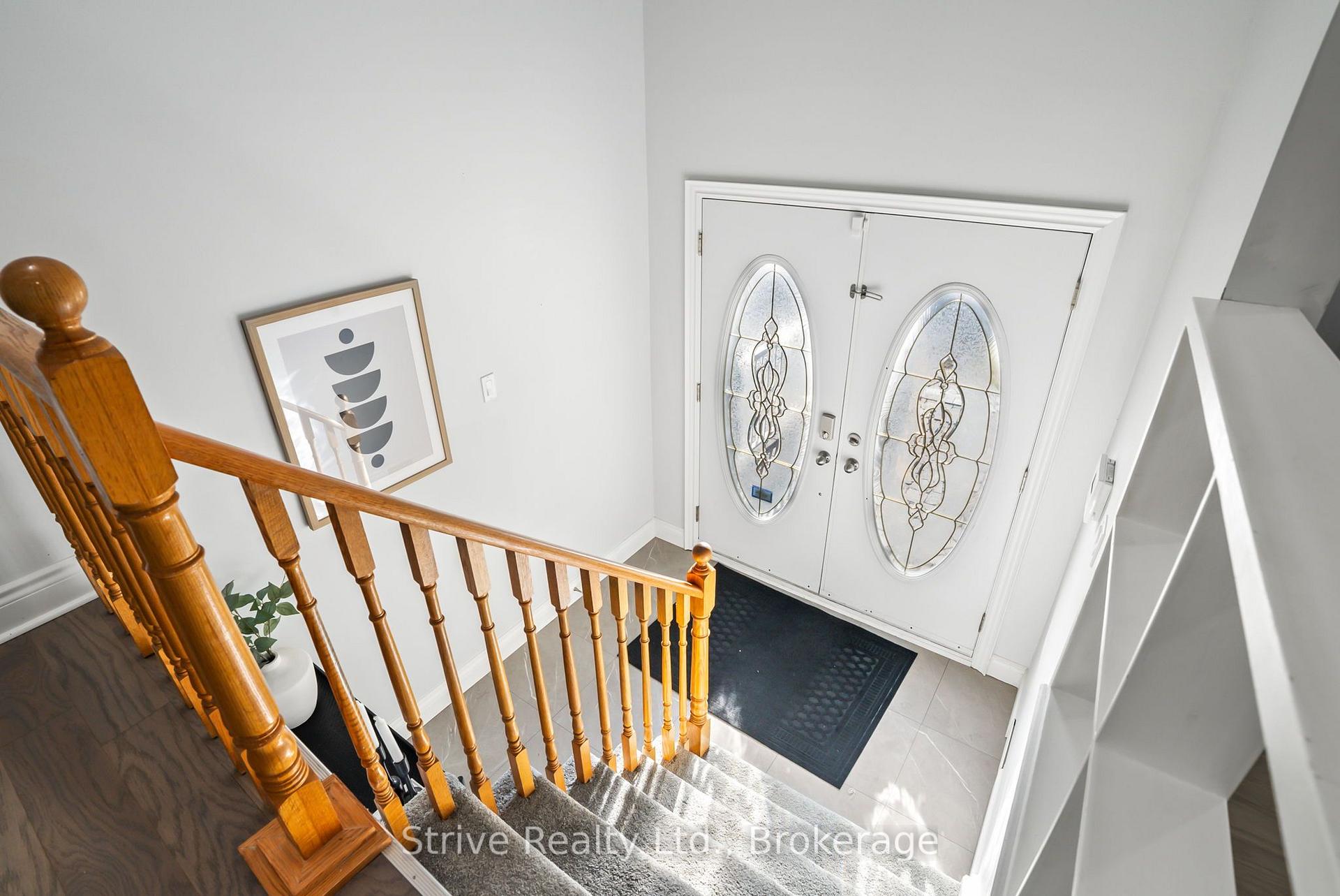 Upper - 23 Cherry Blossom Crescent, Clarington 3
