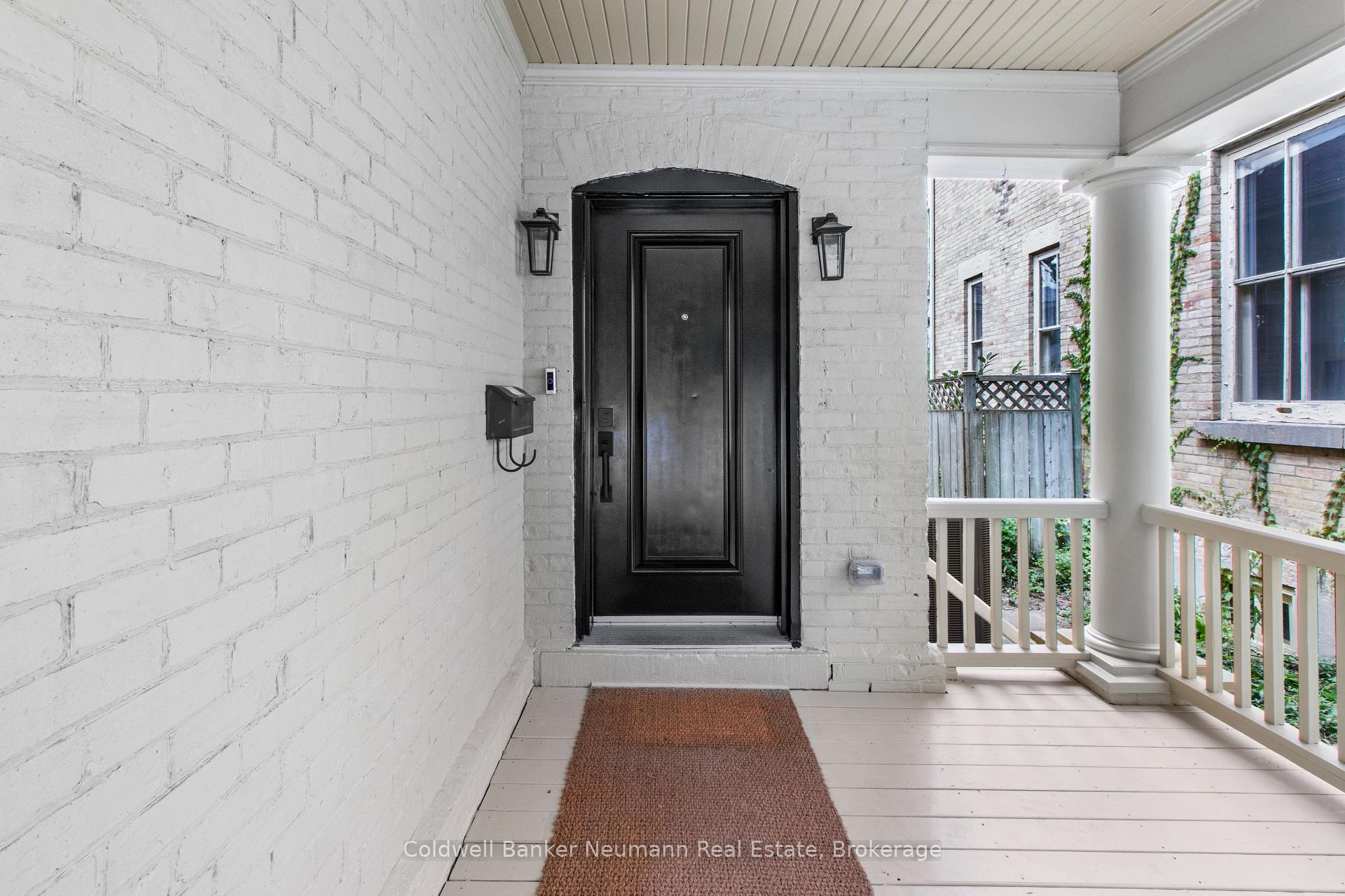 41 LIVERPOOL Street, Guelph 4