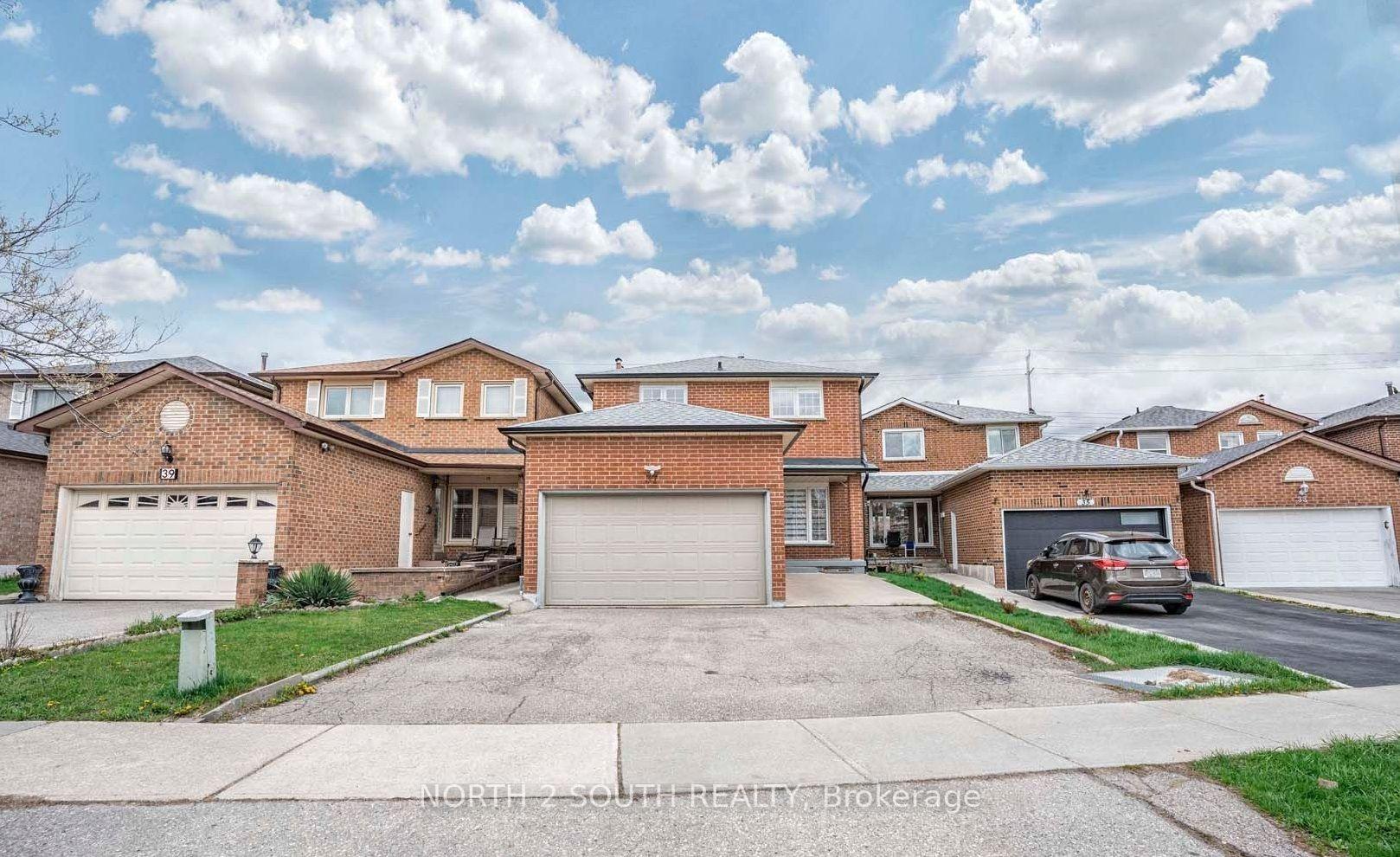 upper - 37 Loire Court, Toronto 4