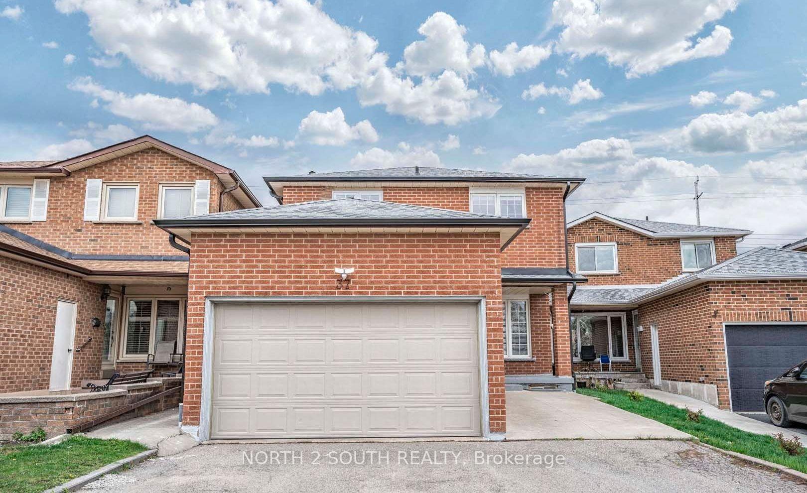 upper - 37 Loire Court, Toronto 3