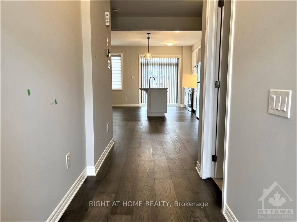 681 ALLIED Mews, Ottawa 2