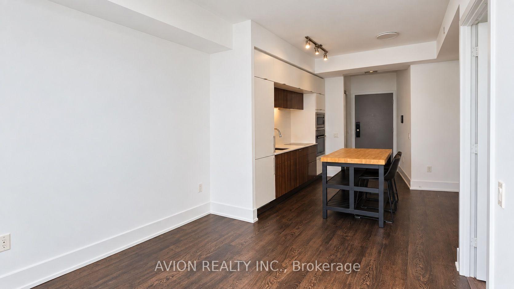 3008 - 10 York Street, Toronto 5