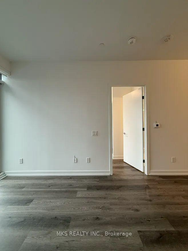 2106 - 771 Yonge Street, Toronto 5