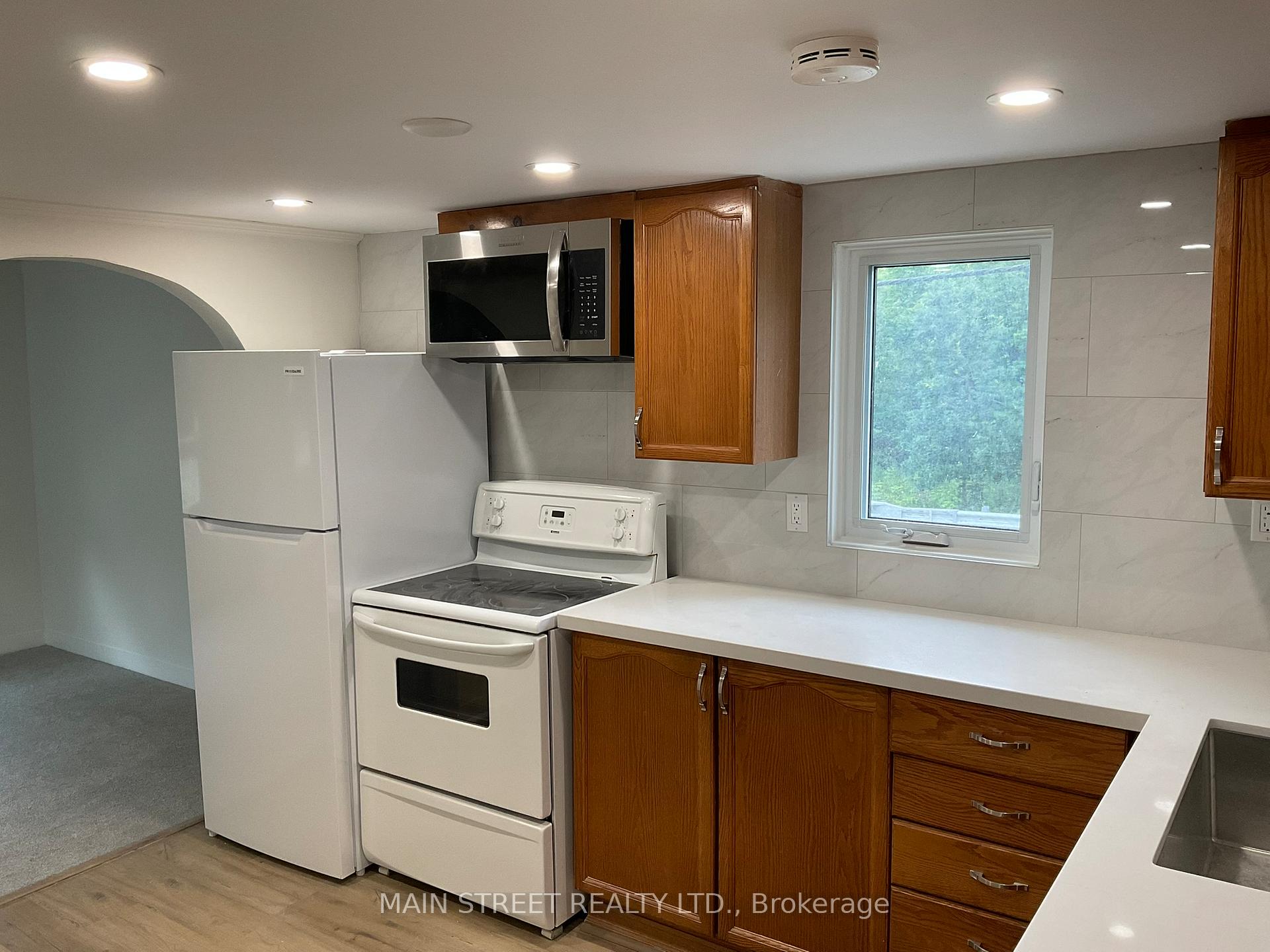 UPPER - 161 CHARLOTTE Street, Newmarket 2