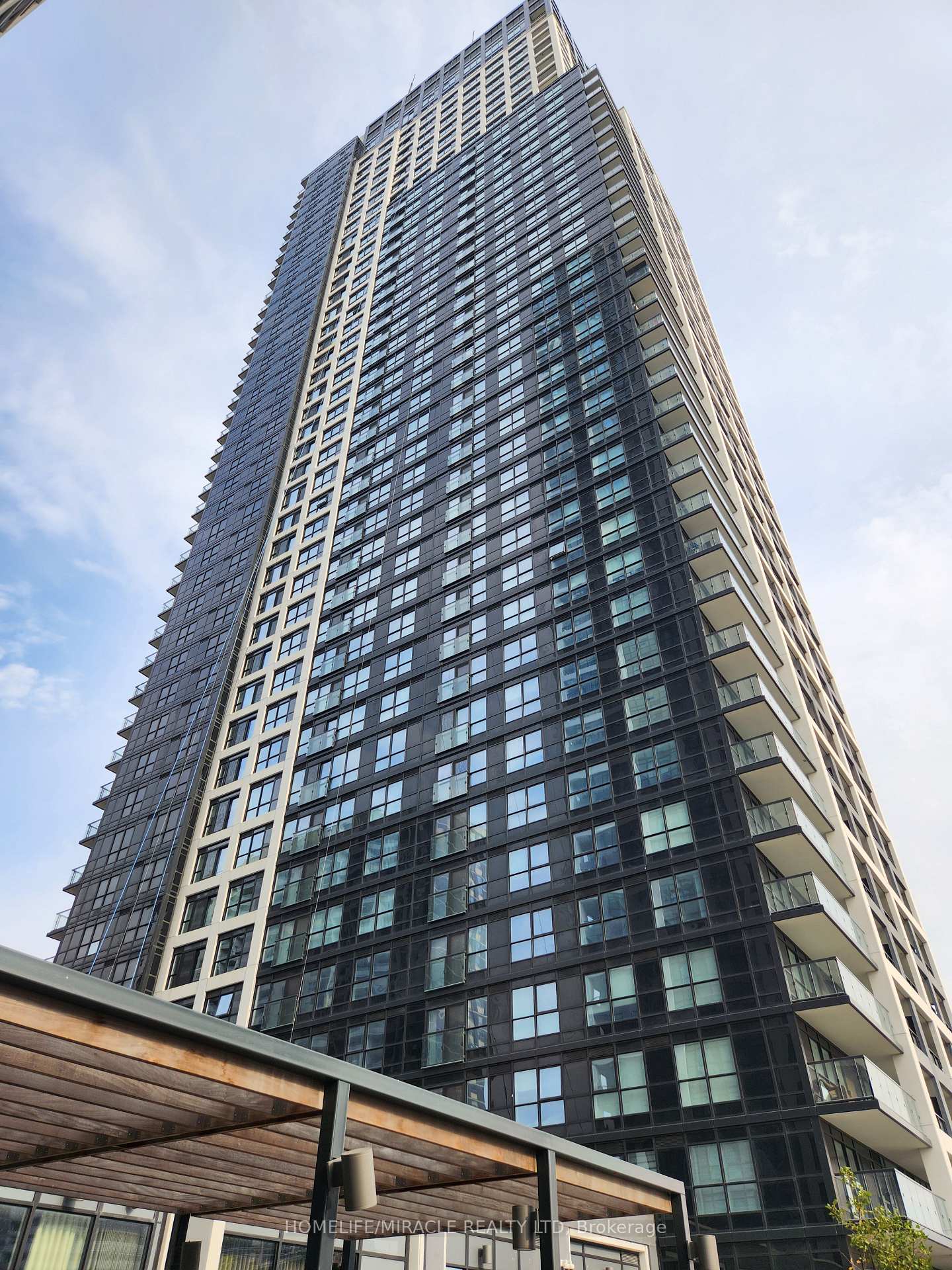 3230 - 5 Mabelle Avenue, Toronto