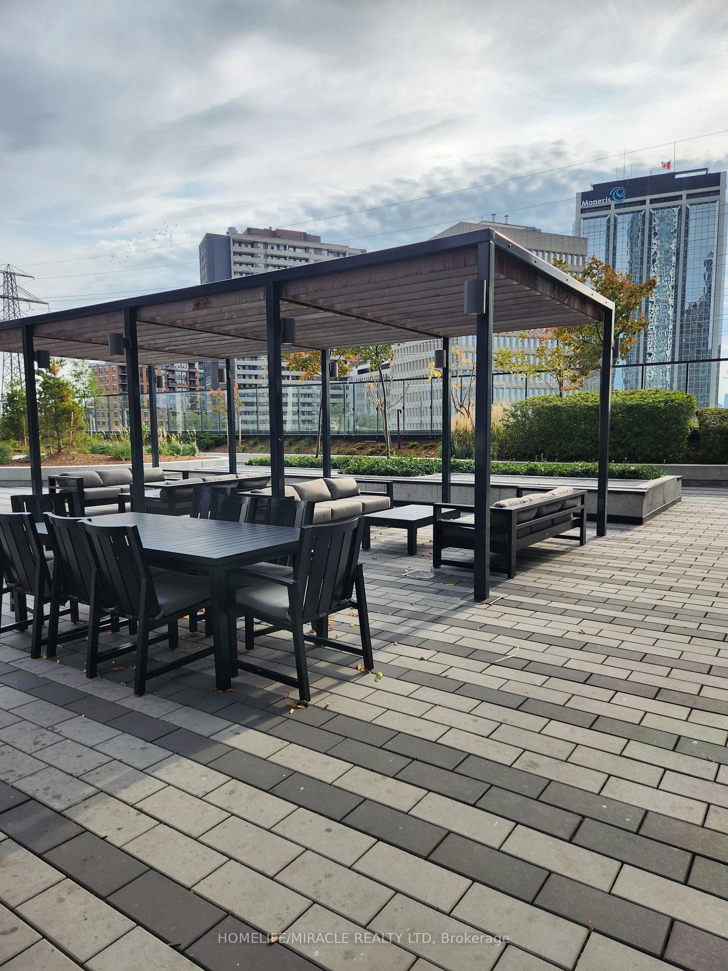 3230 - 5 Mabelle Avenue, Toronto 4