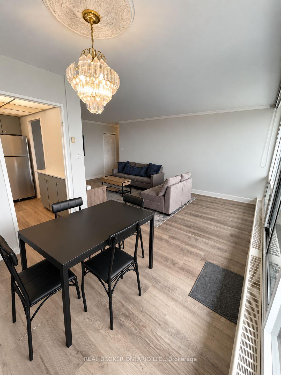 414 - 455 Sentinel Road, Toronto 2