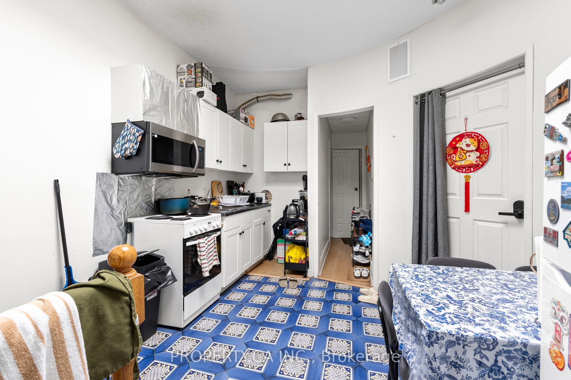 #Upper - 1080 Dovercourt Road, Toronto 5
