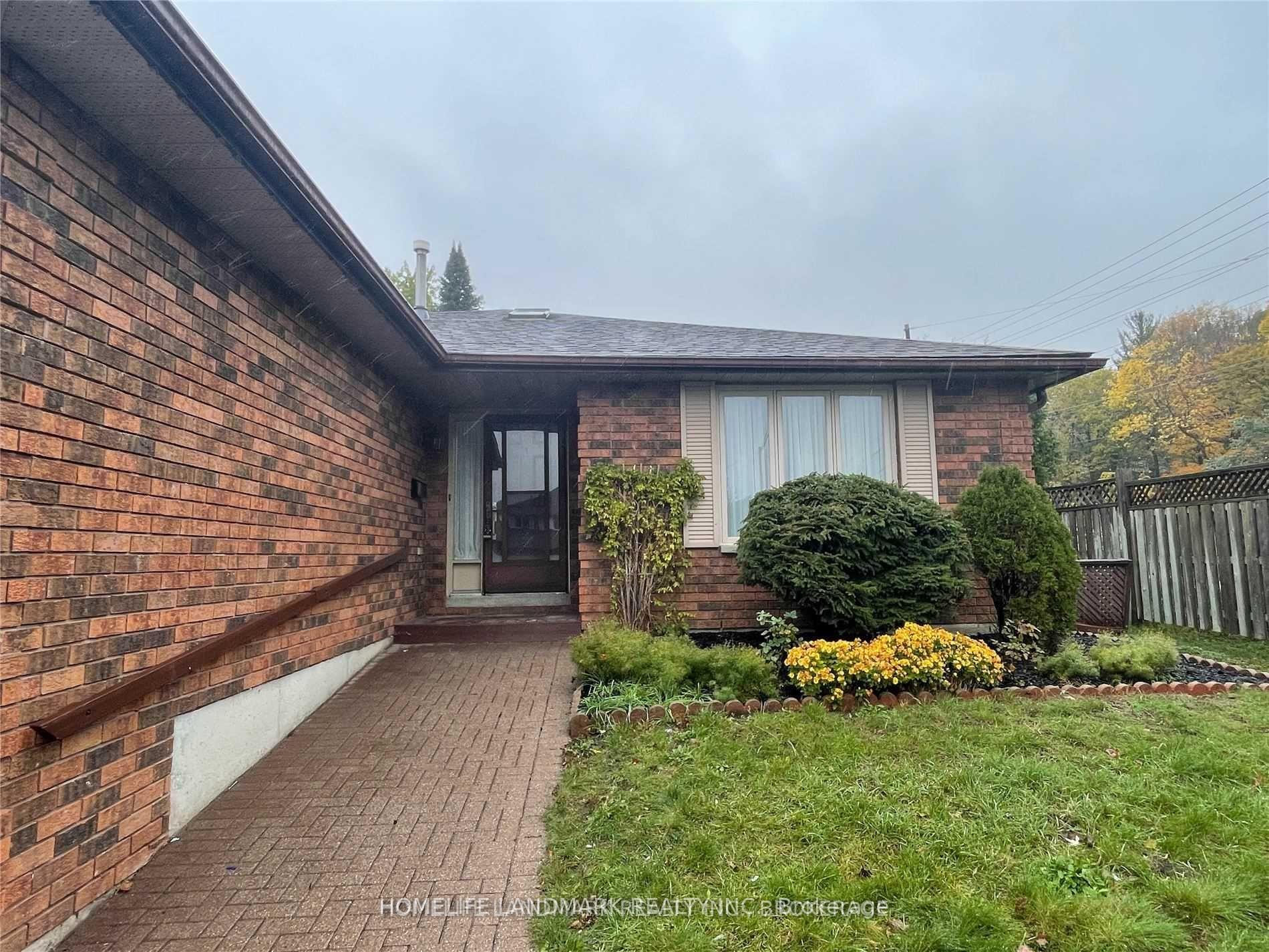 Upper - 2 Gibbon Drive, Barrie 2