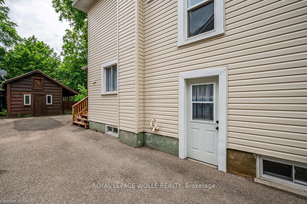 Upper - 275 Main Street, Cambridge 5